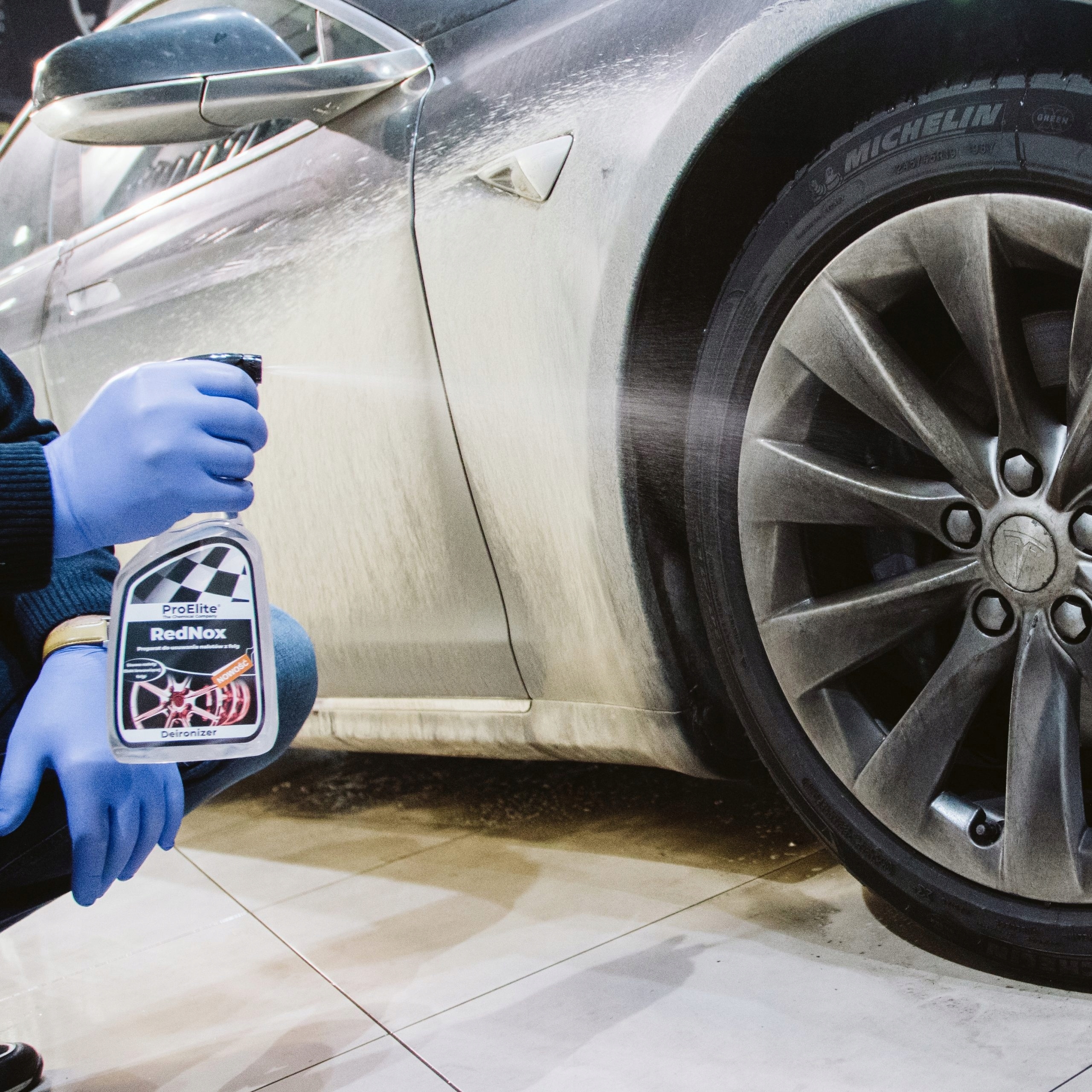 ProElite RedNOX płyn deironizer do felg lakieru neutralne pH 25L Producent ProElite