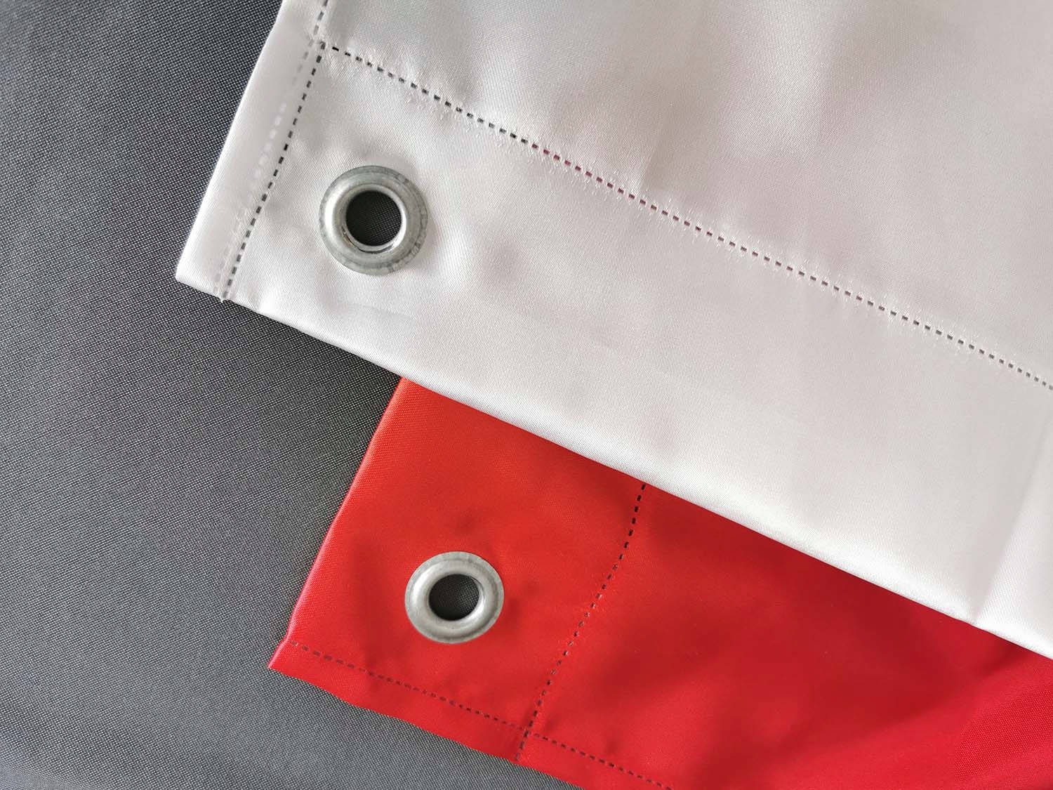 Flaga Polski na maszt 112x70 cm ELEGANCKI ATŁAS Rodzaj flaga