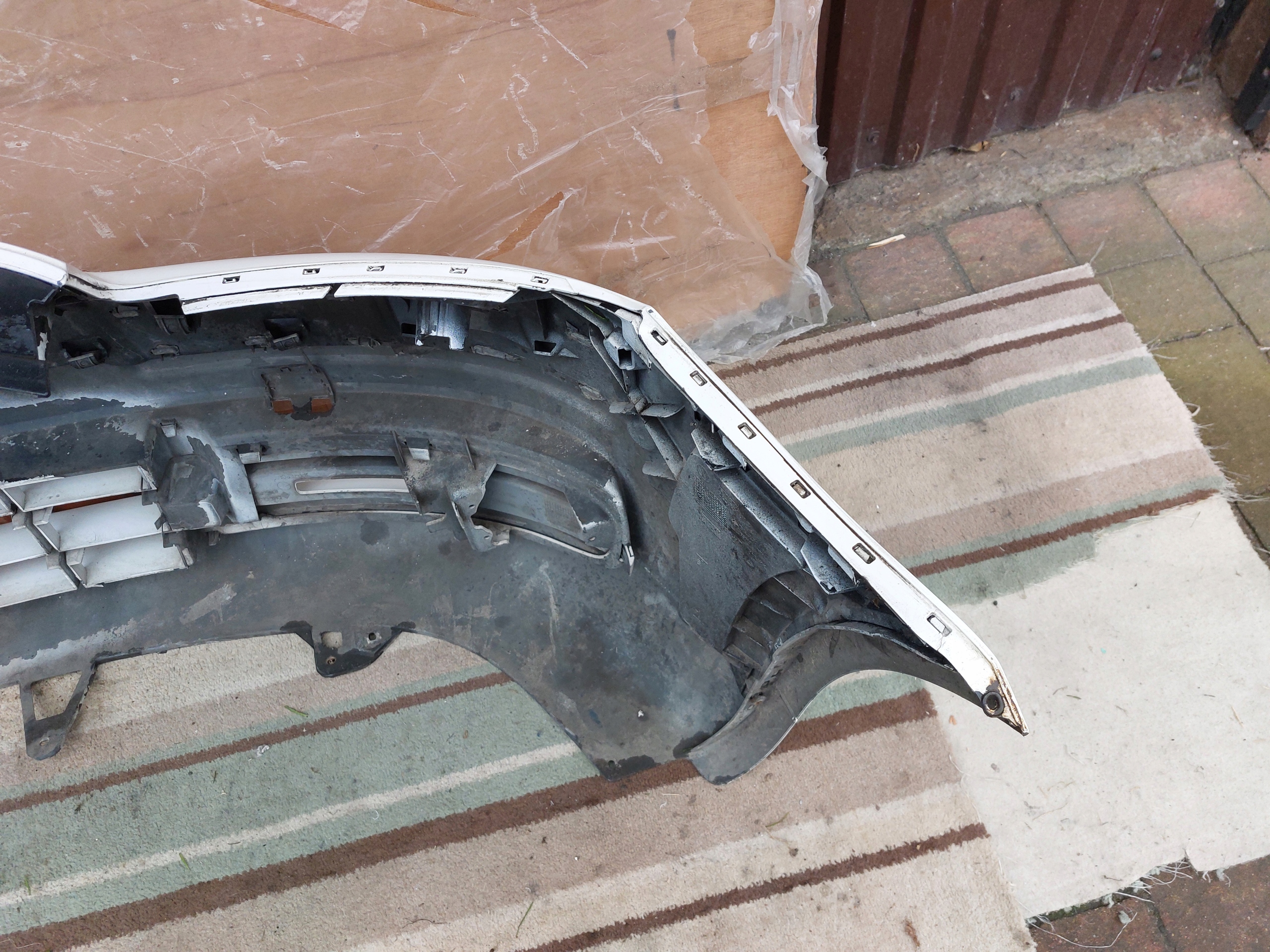 Paraurti anteriore VW CADDY III 09r 2K0807221
