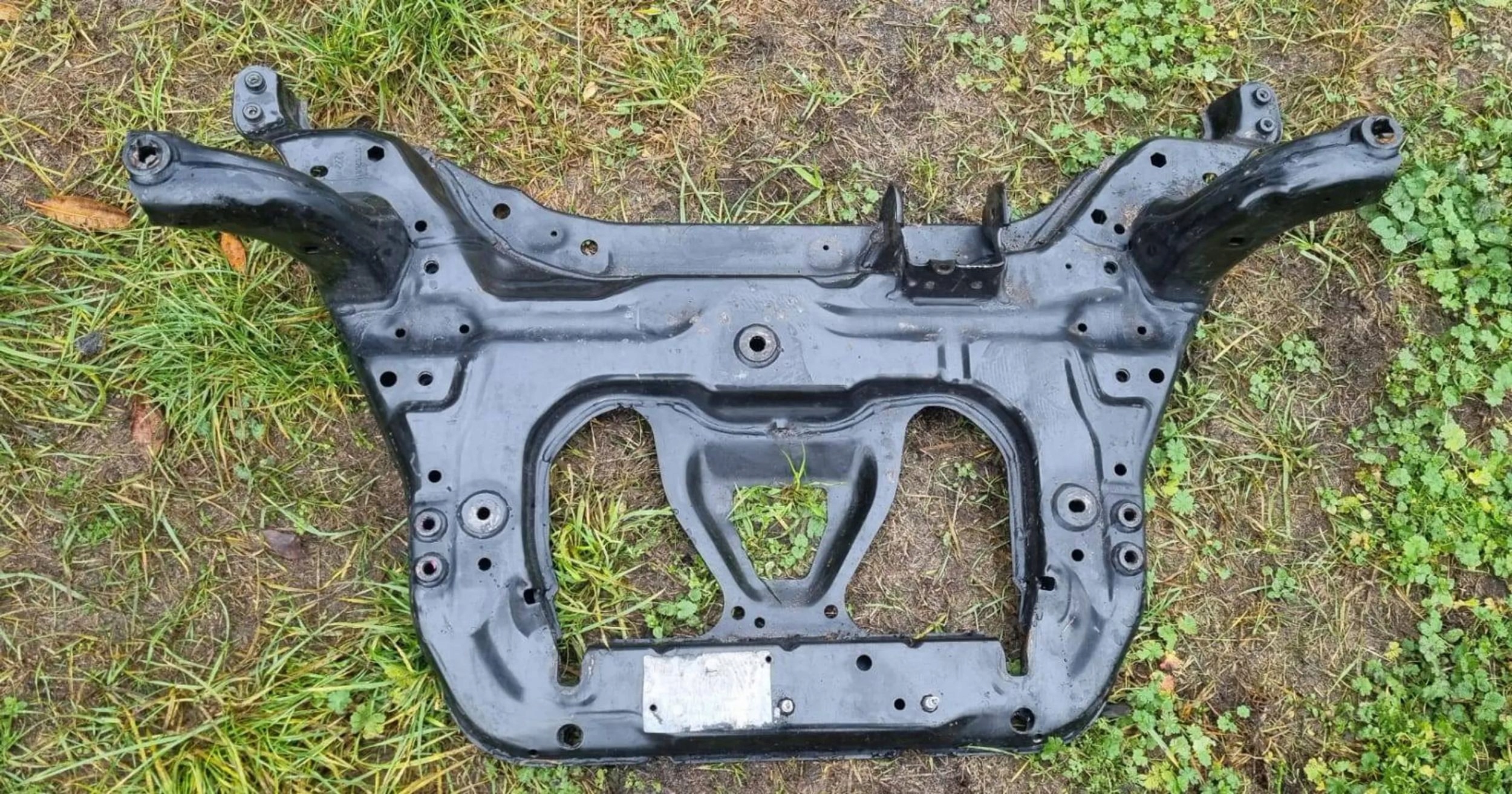 WÓZEK RAMA SANKI PRZÓD Mercedes-Benz A W177