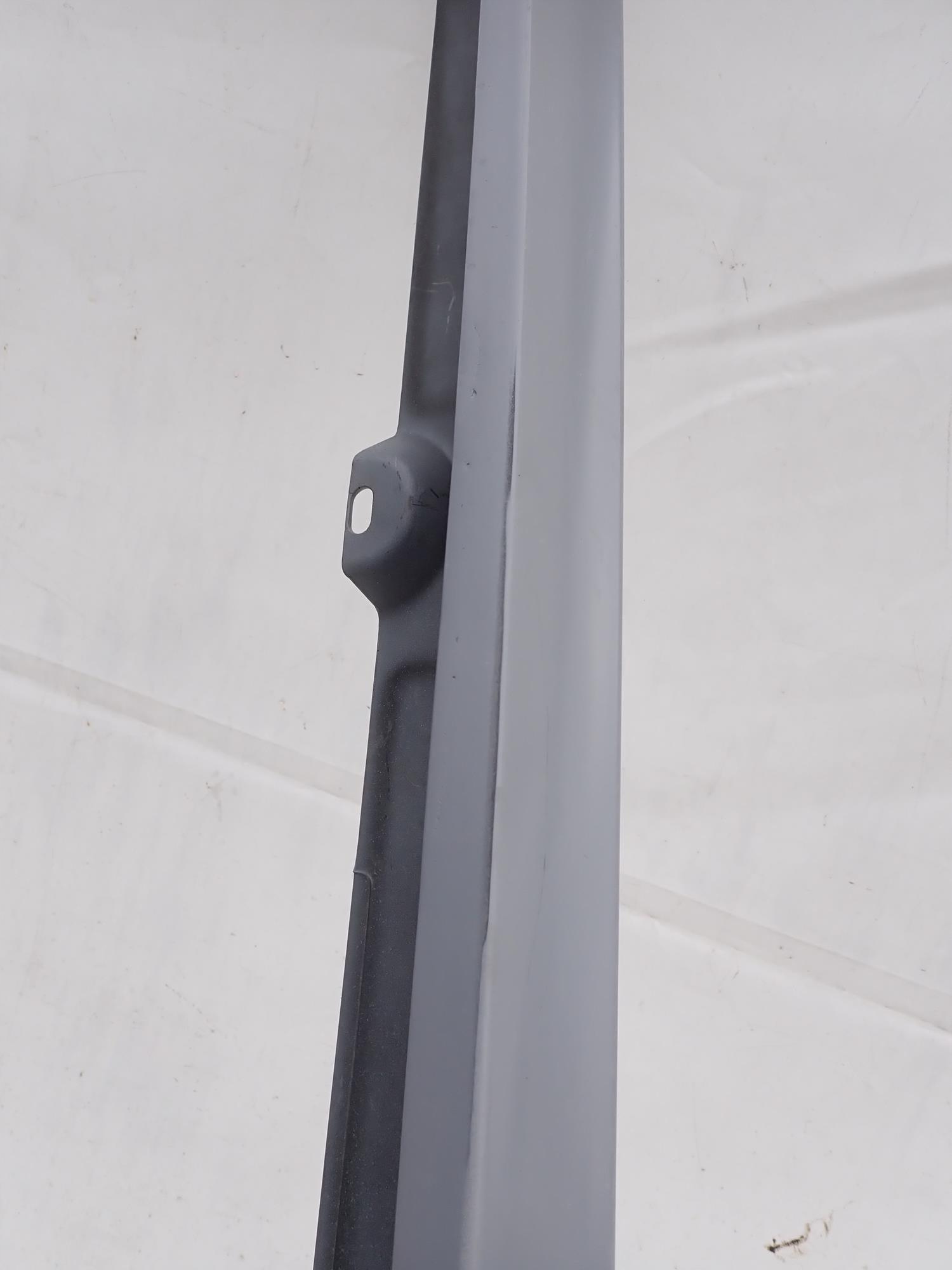 FORD FOCUS II MK2 3D ST 06-11 moulding threshold right