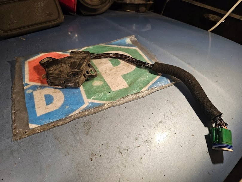 pozycjoner automatycznej skrzyni RENAULT CITROEN PEUGEOT TA-96 CMF-930400 Producent części Bitron