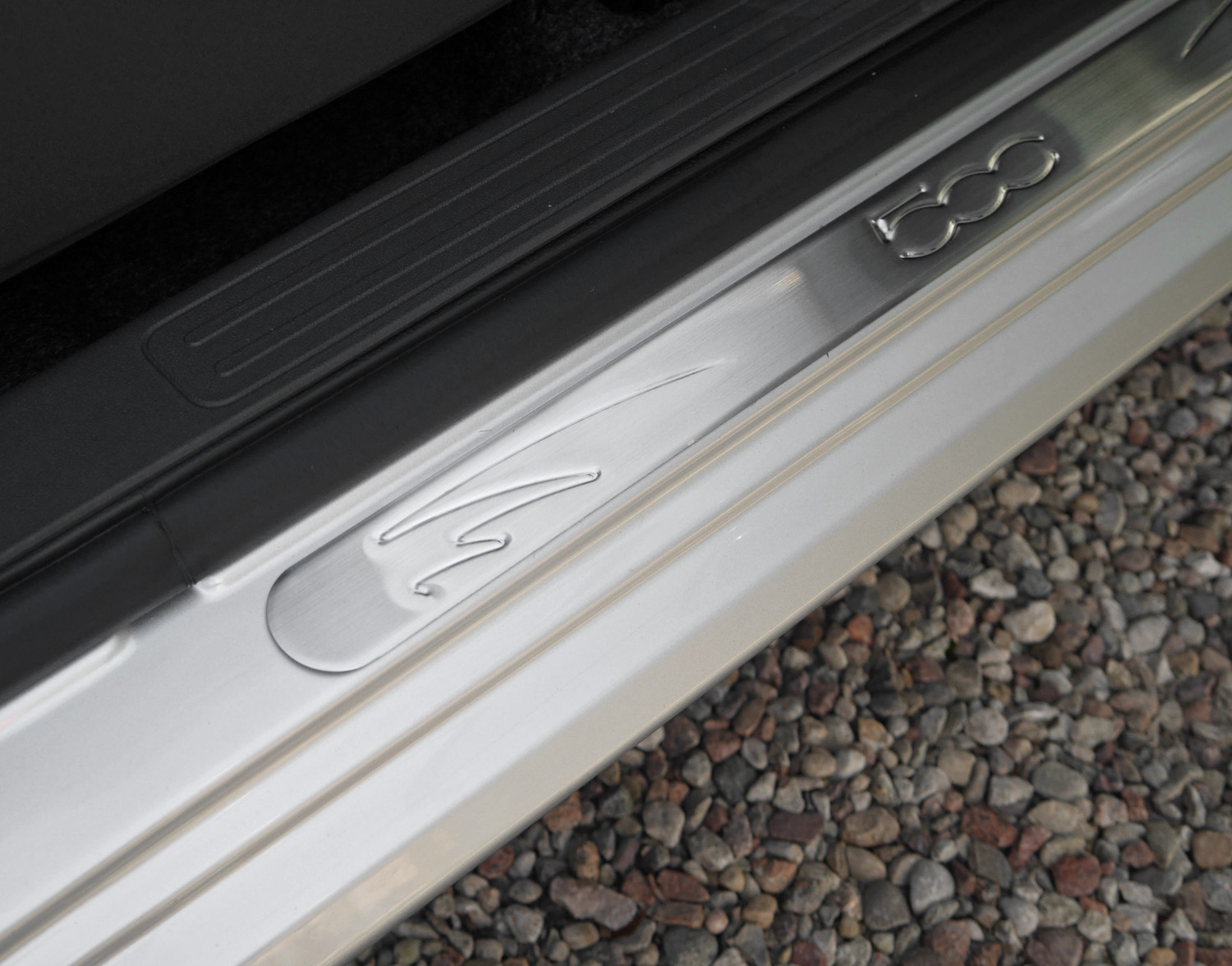 Nakladki listwy progowe progi Fiat 500 500C 2007 Manufacturer Omtec