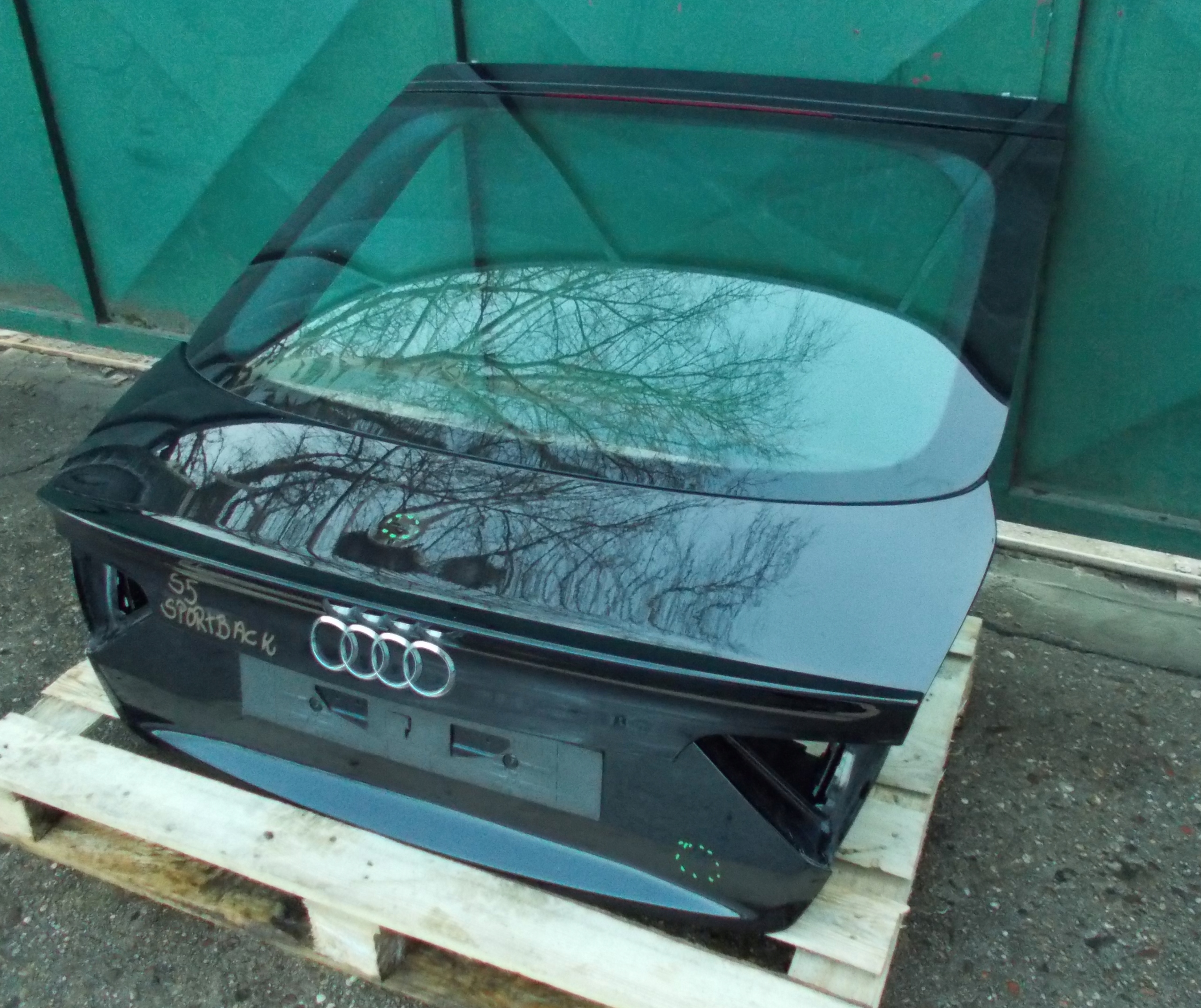 AUDI A5 8T SPORTBACK trunk door boot black