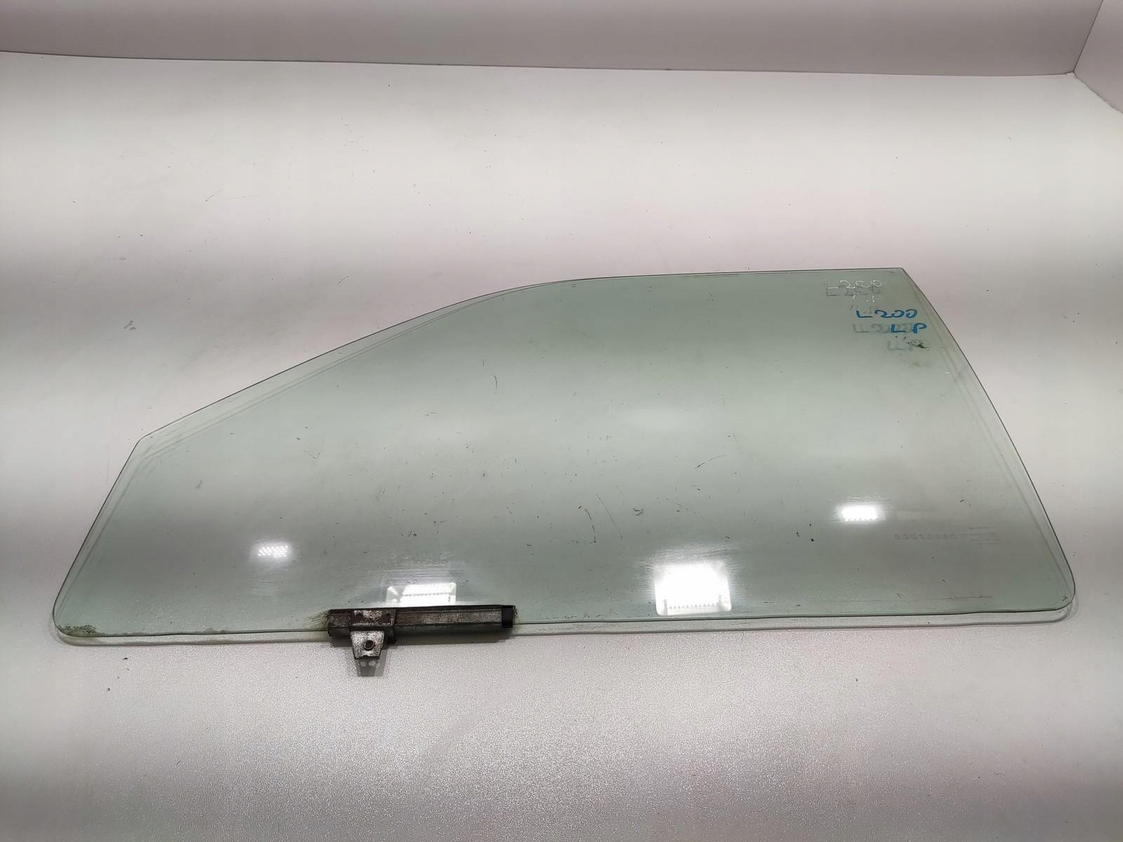 window door left left front front MITSUBISHI L200 III 2001-2006