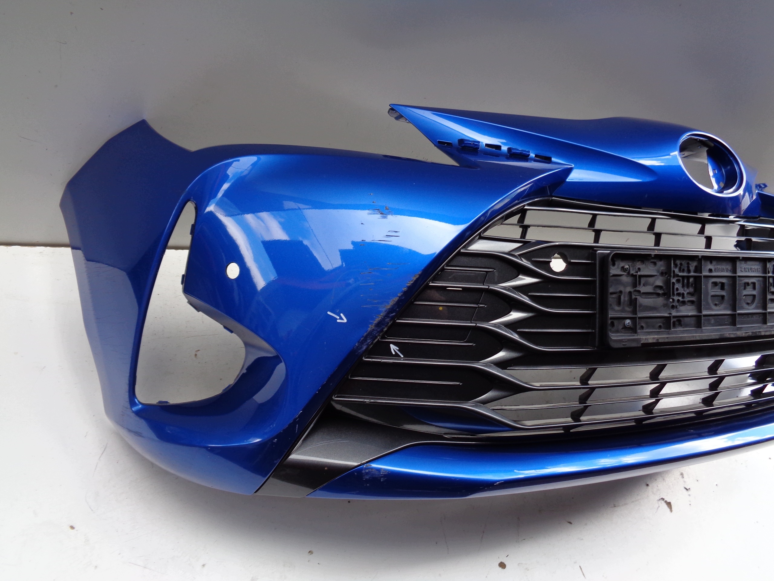 front bumper TOYOTA YARIS III 17- LIFT NR 52452