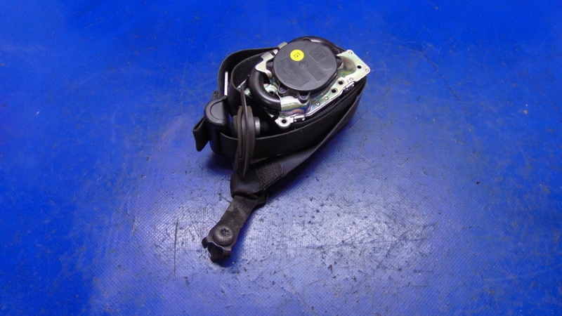 tension belt safety left front MERCEDES SPRINTER W907 W910 18-25R