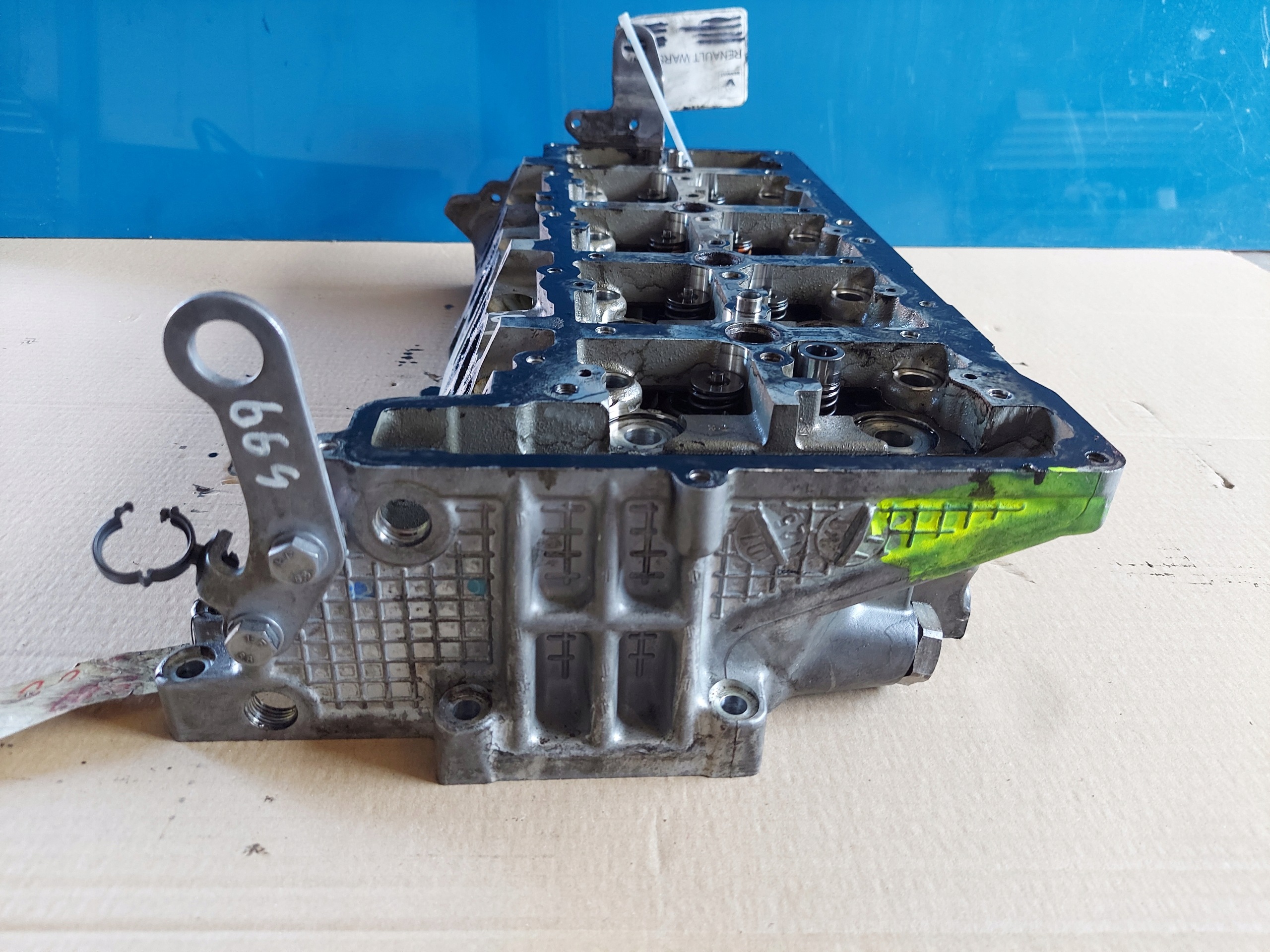 head. BMW E87 N47 2.0 TD 779767606