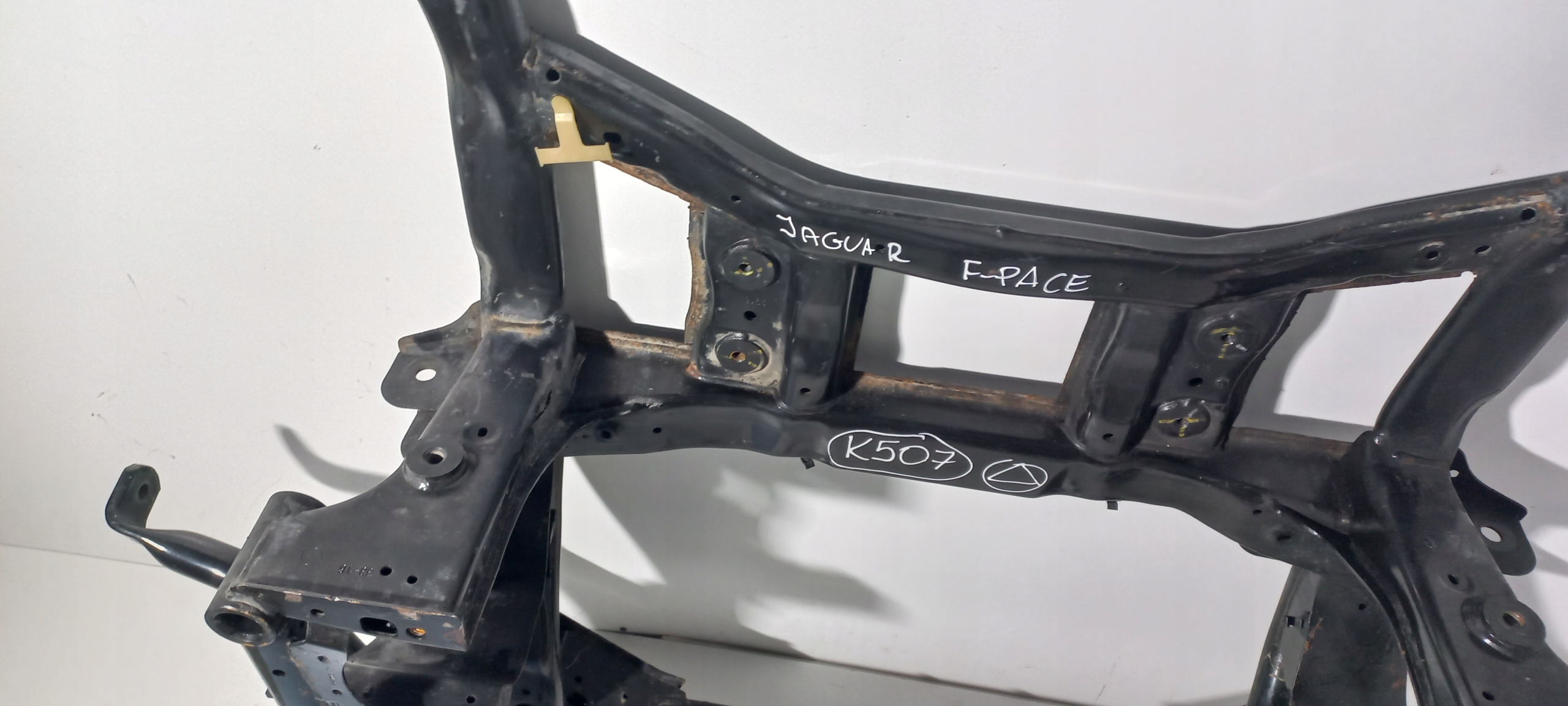 JAGUAR F-PACE axle beam front subframe HK83-51836-AA