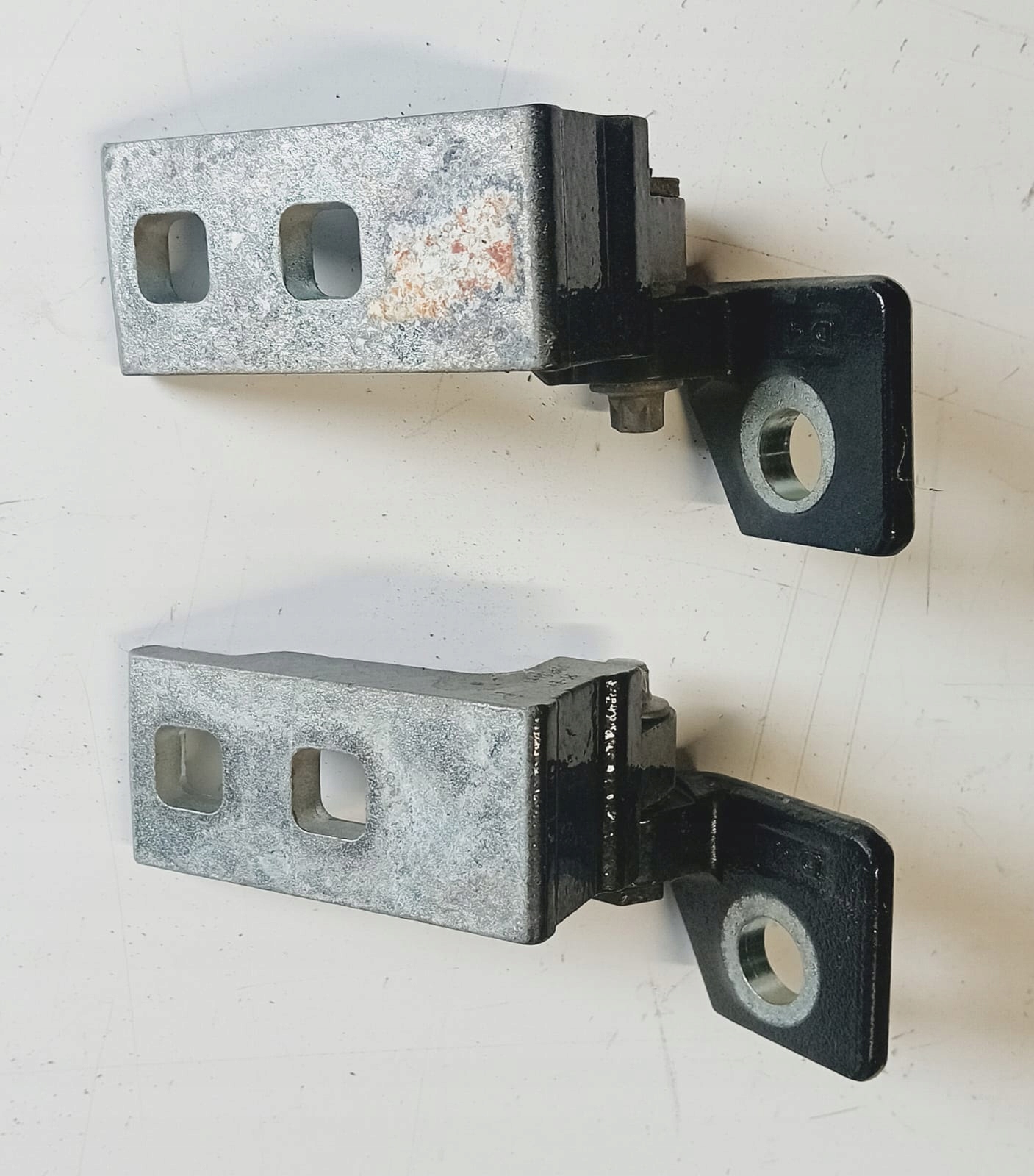 hinges door right front OPEL CORSA E