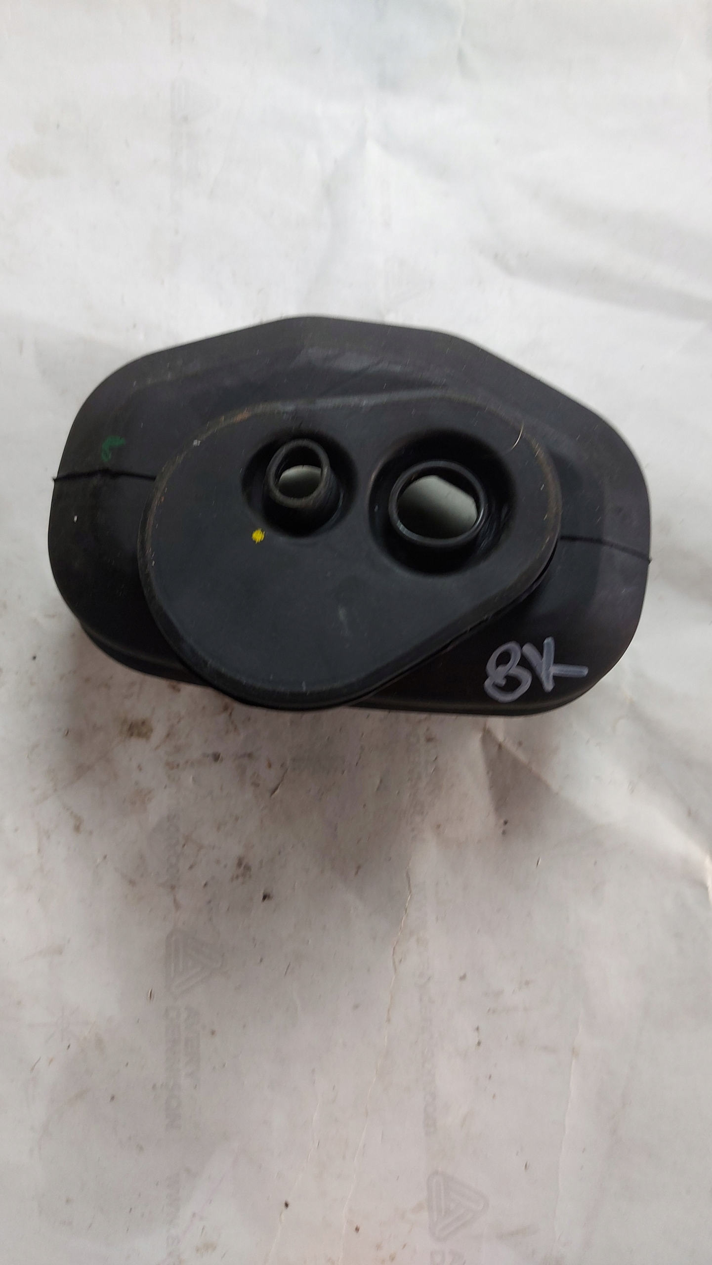 holder TULEJA PRZELOTKA partition wall AUDI A4 B8 A5 8T OE EU