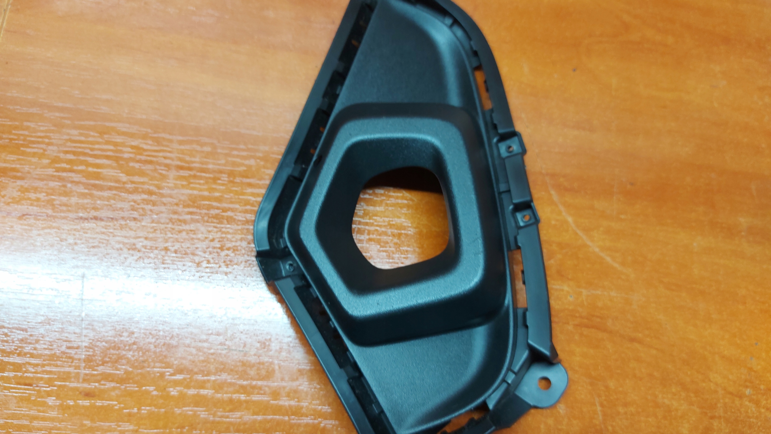 grid frame fog lights right right front TOYOTA RAV4 V 22- LIFT