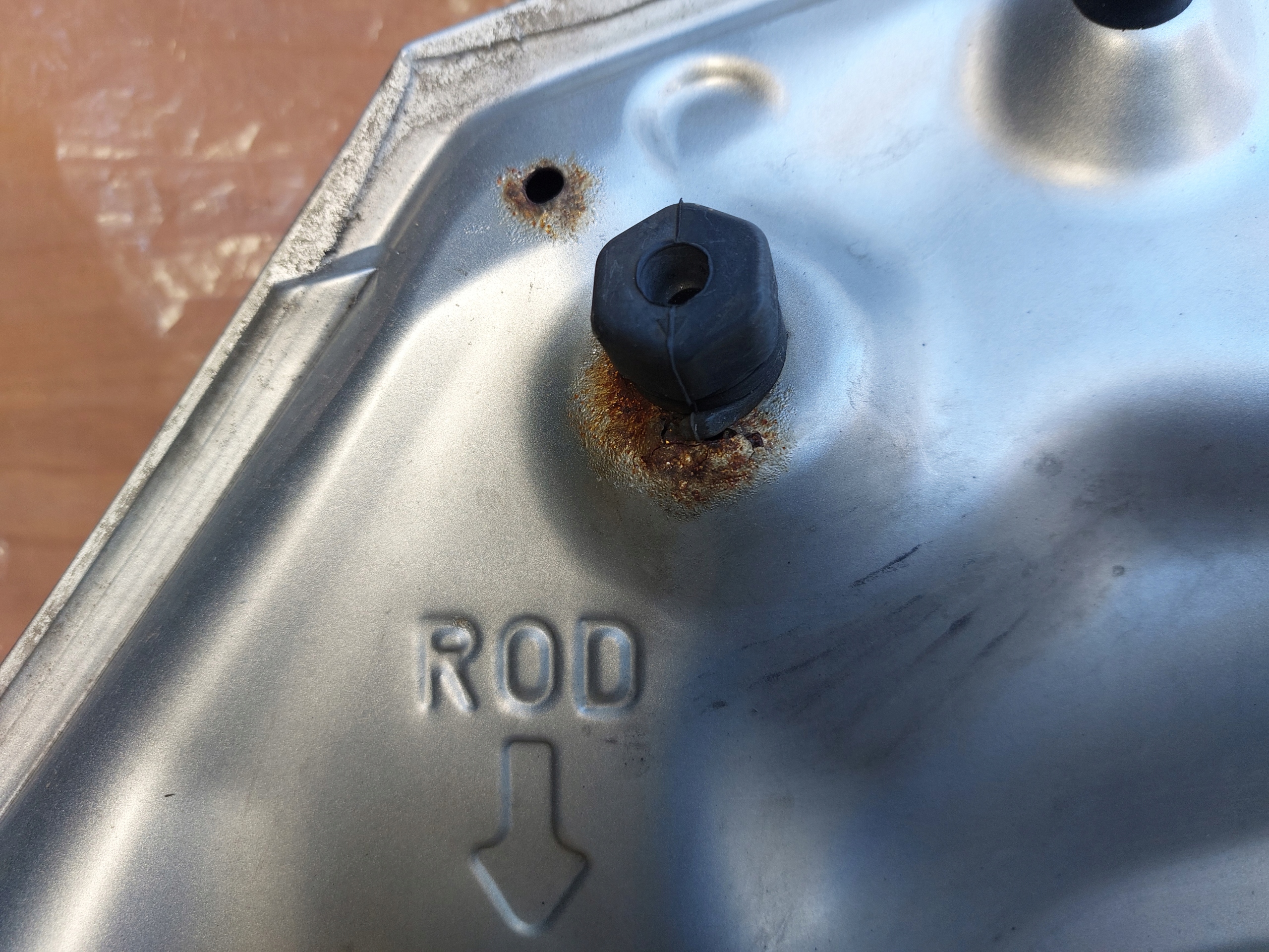 cofano MAZDA 2 DE 07-10r SREBRNA 22V