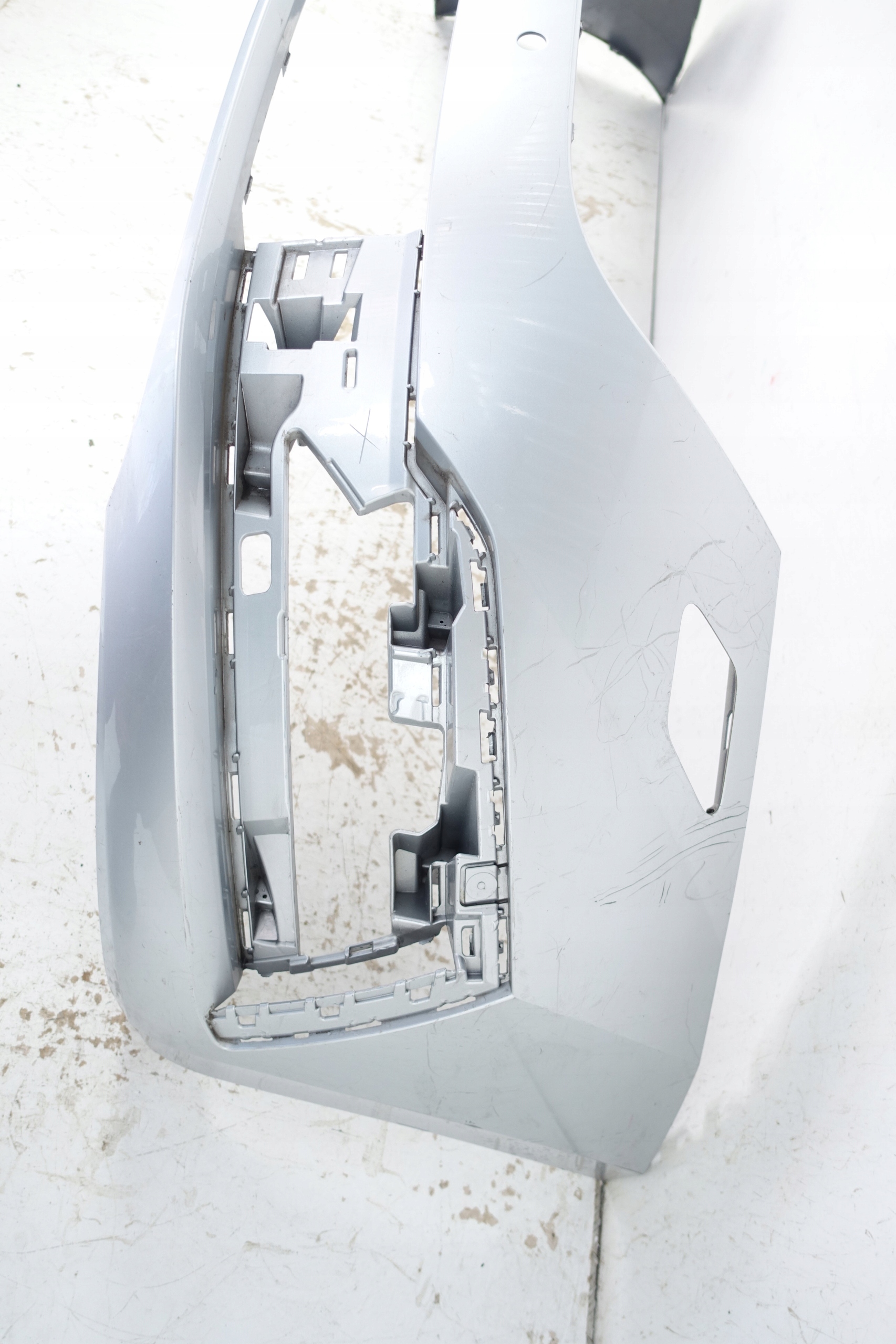 SKODA OCTAVIA IV 2019- bumper front 5E3807221