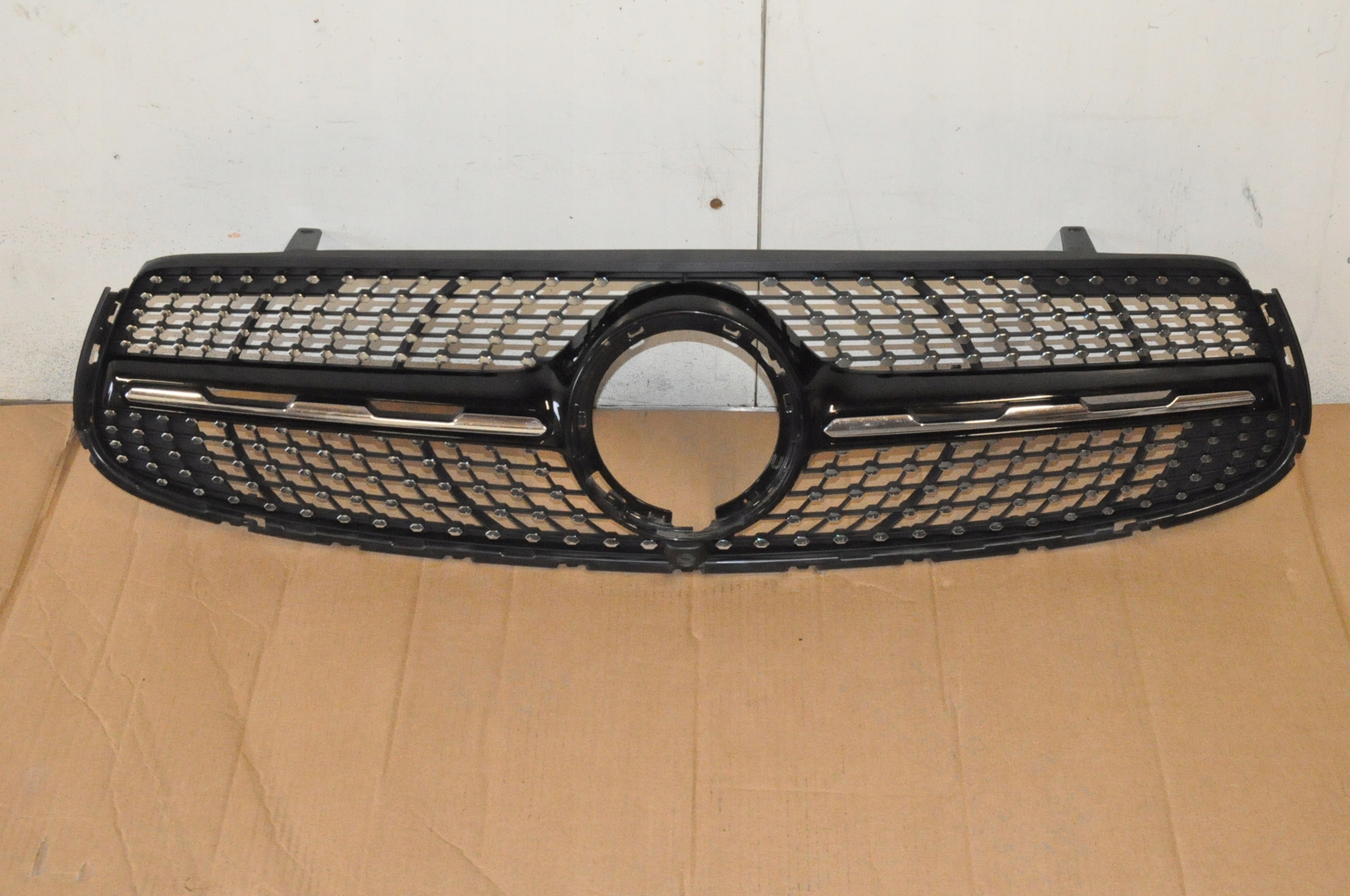 Mercedes-Benz GLC W253 Kühlergrill FRONTGRILL Kühlergitter A2538809704 - Thumbnail 1