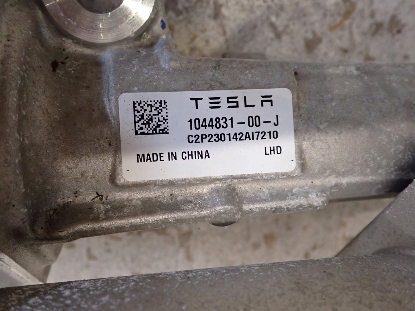 servo control TESLA 3 Y 2020- 1044831-00-J