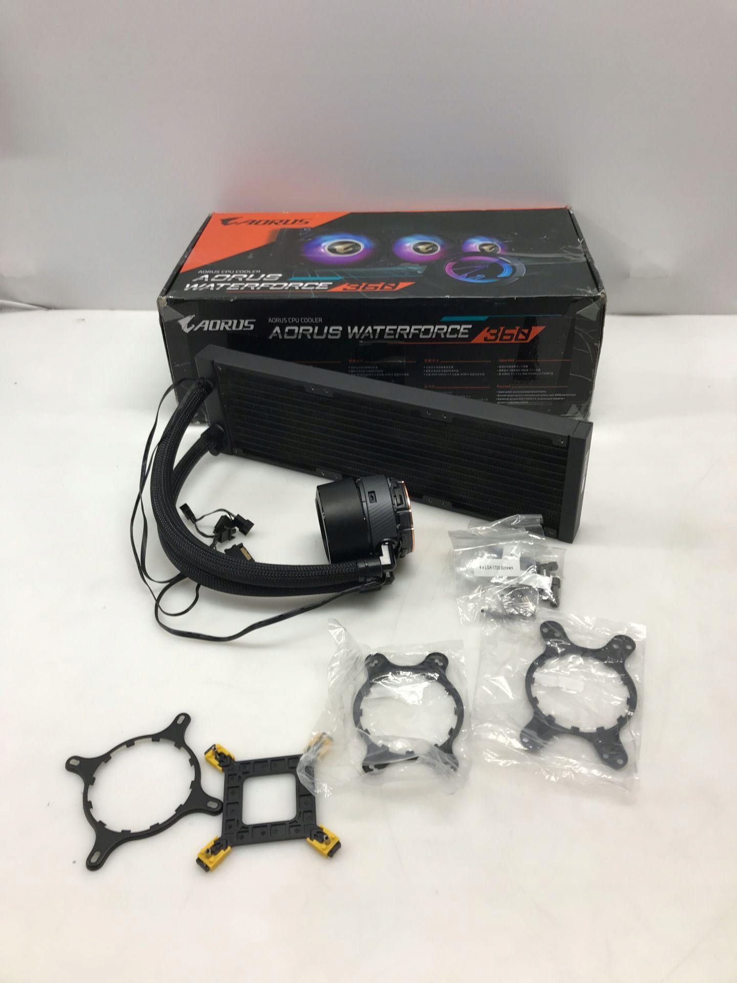 Gigabyte Chłodzenie wodne Gigabyte AORUS WaterForce Producent Gigabyte