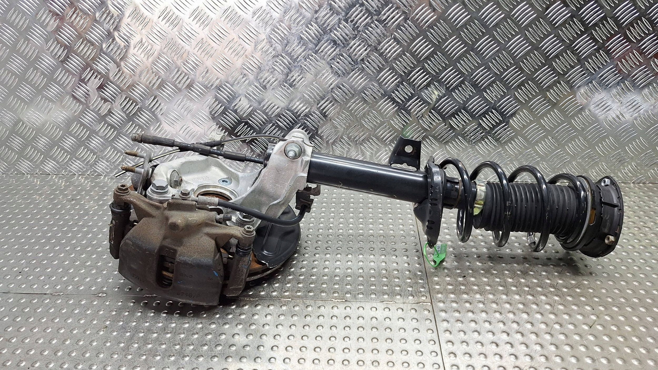 swing shock absorber left front 5Q0413031GQ 5Q0407257A Q2 81A T-ROC ATECA