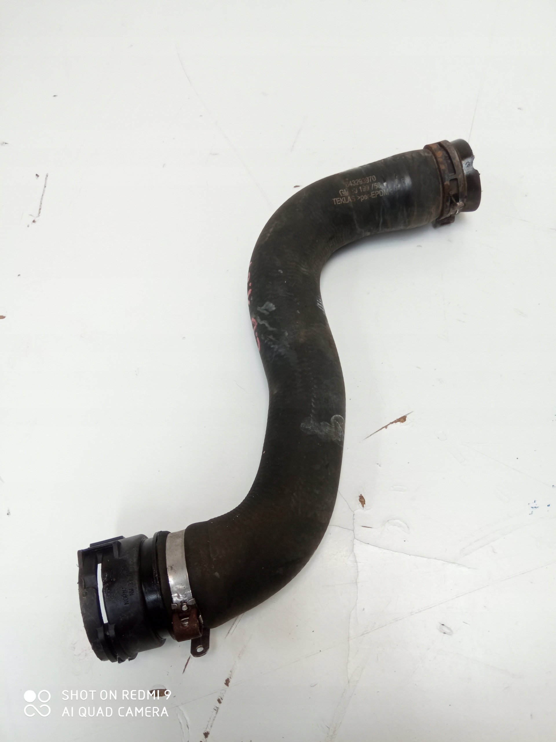 OPEL CORSA D cijev crijevo prijenos vode 13199758 1.6T