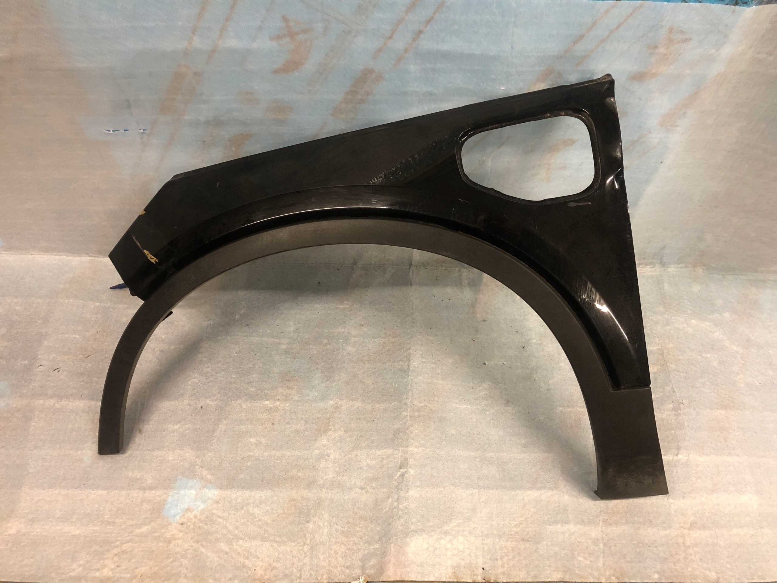 fender front left VOLVO XC40 RECHARGE spoiler IN nr.0
