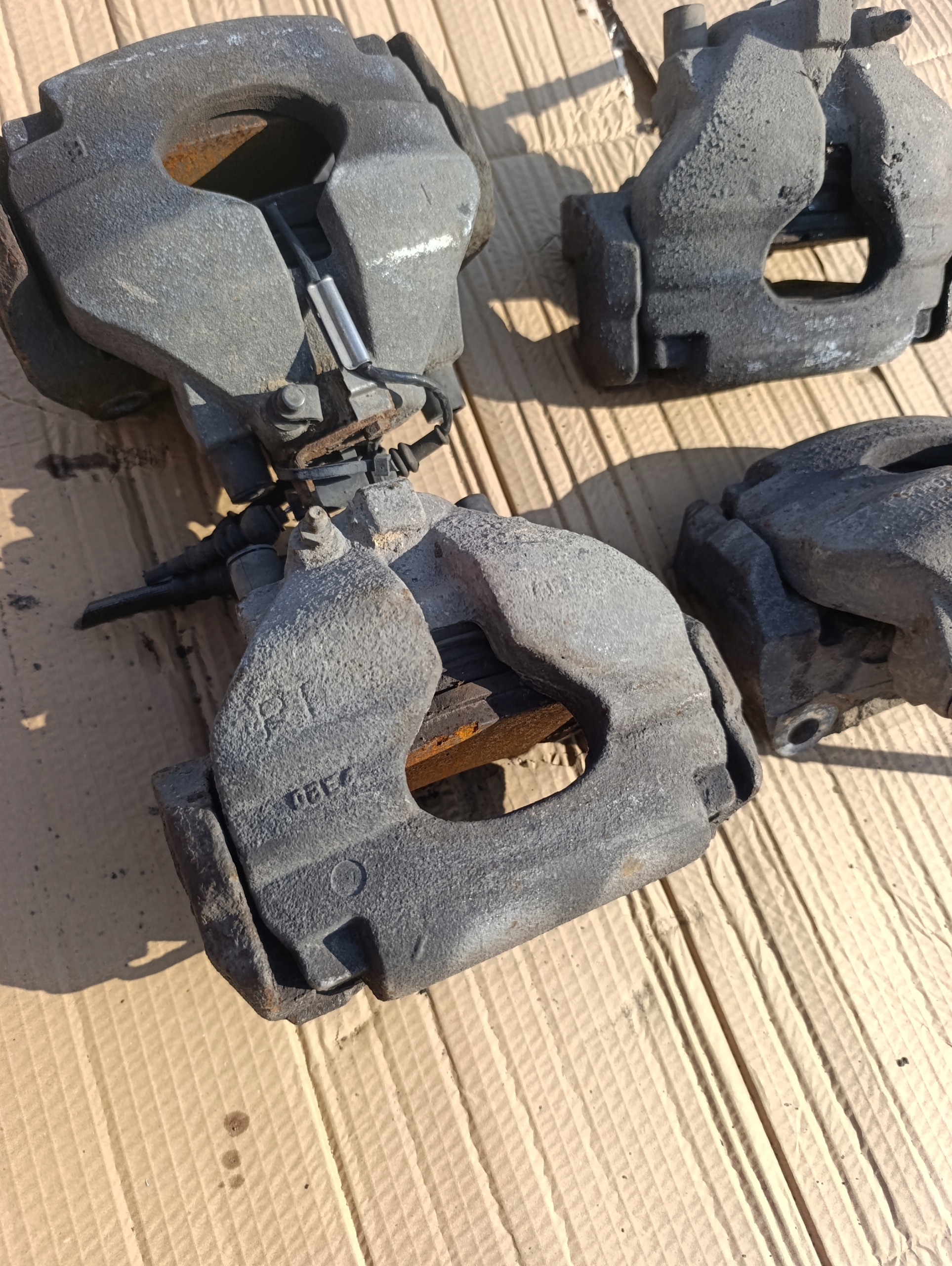 calipers front VW T5 T5 LIFT T6 caliper left/right komplet