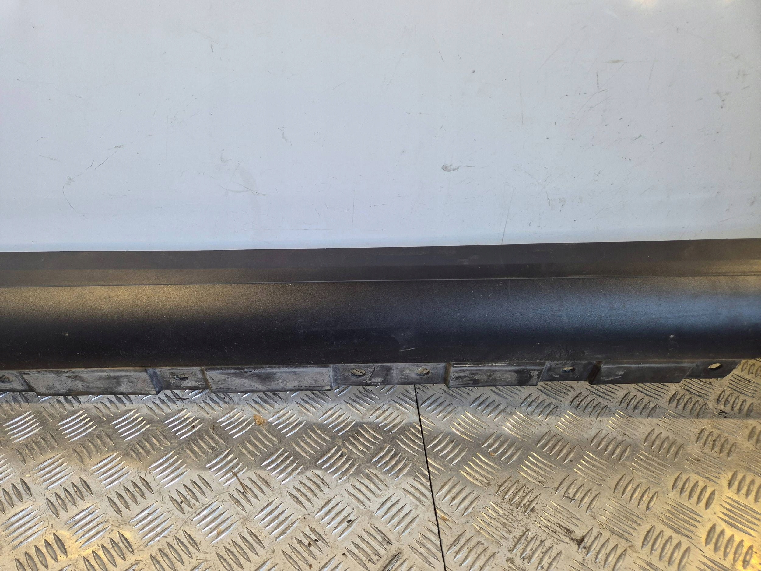 cap threshold left side BMW X3 F25 7210079
