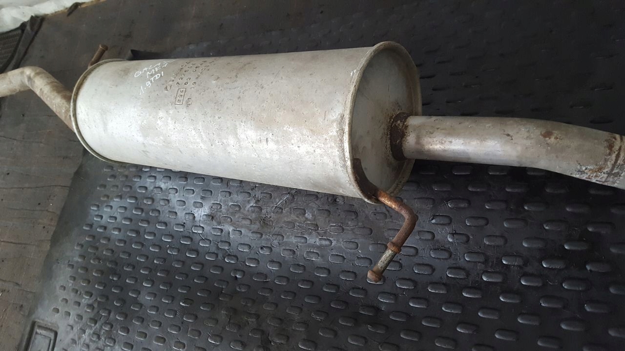 Tlumik mitte Ford Galaxy MK1 LIFT 1,9 TDI