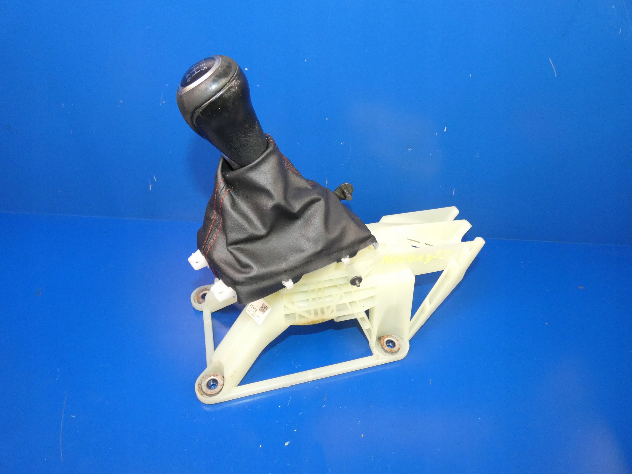 MAZDA 3 III BM 13-ВАЖІЛЬ ПЕРЕМИКАННЯ ПЕРЕДАЧ РУЧНИЙ