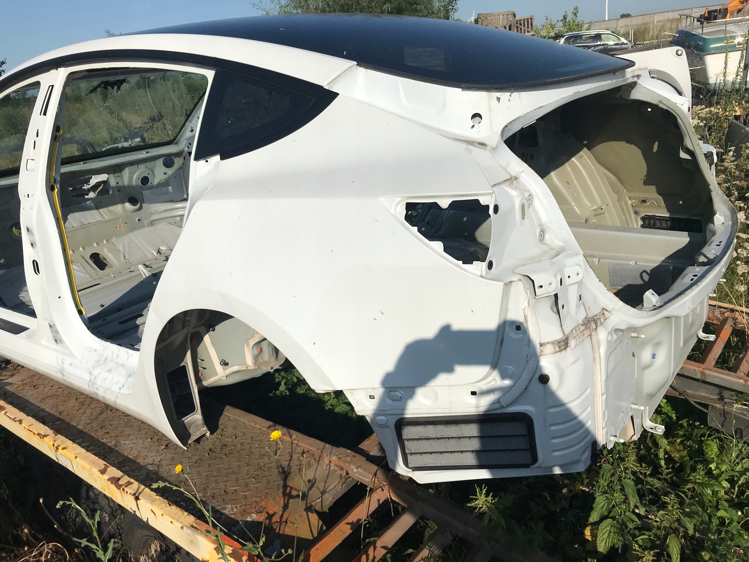 TESLA 3 LIFT BŁOTNIK TYLNY TYŁ LEWY ĆWIARTKA TYŁ KOLOR PPSW 20-23