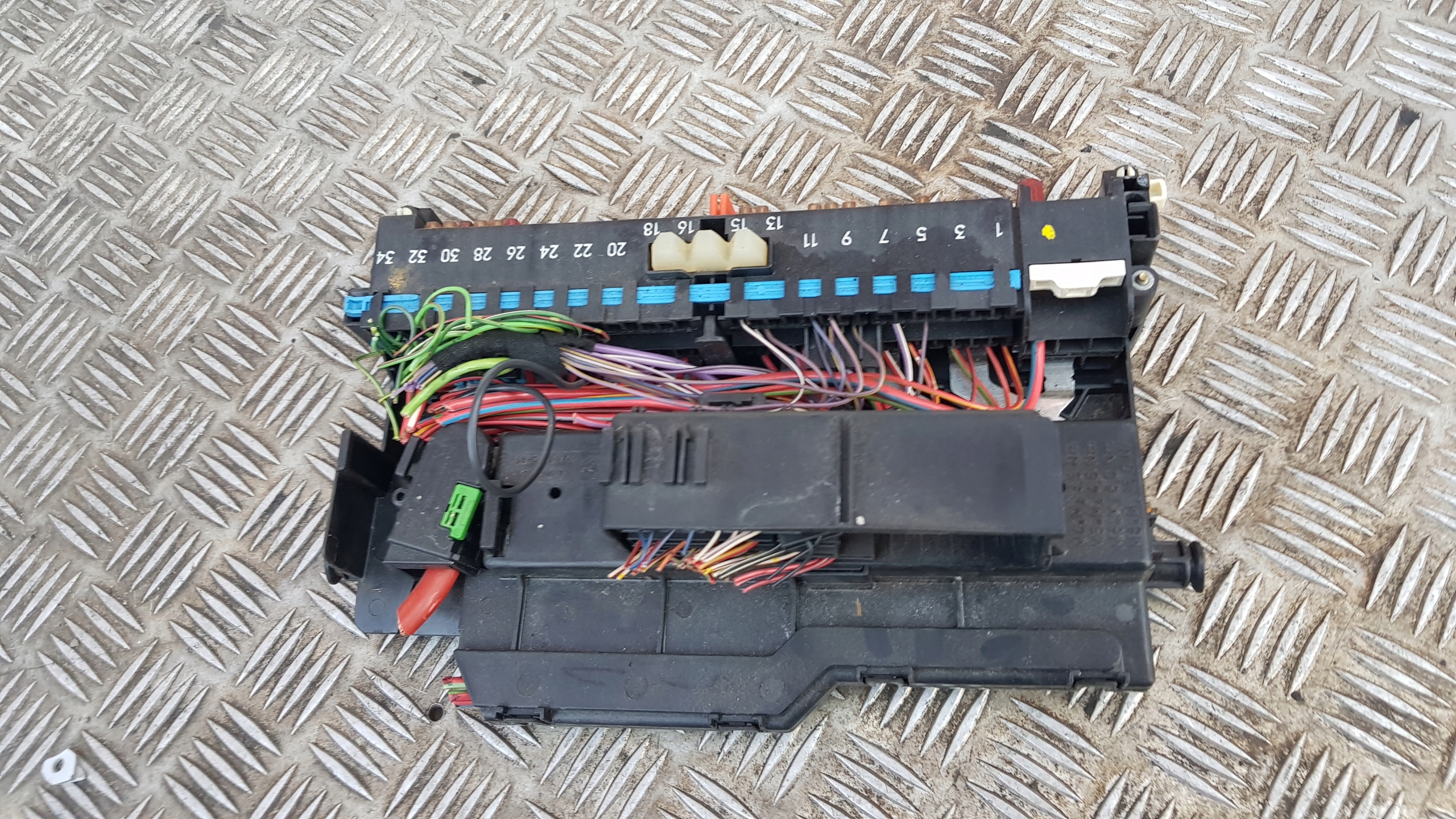 BMW E46 2.0D Module fusibles