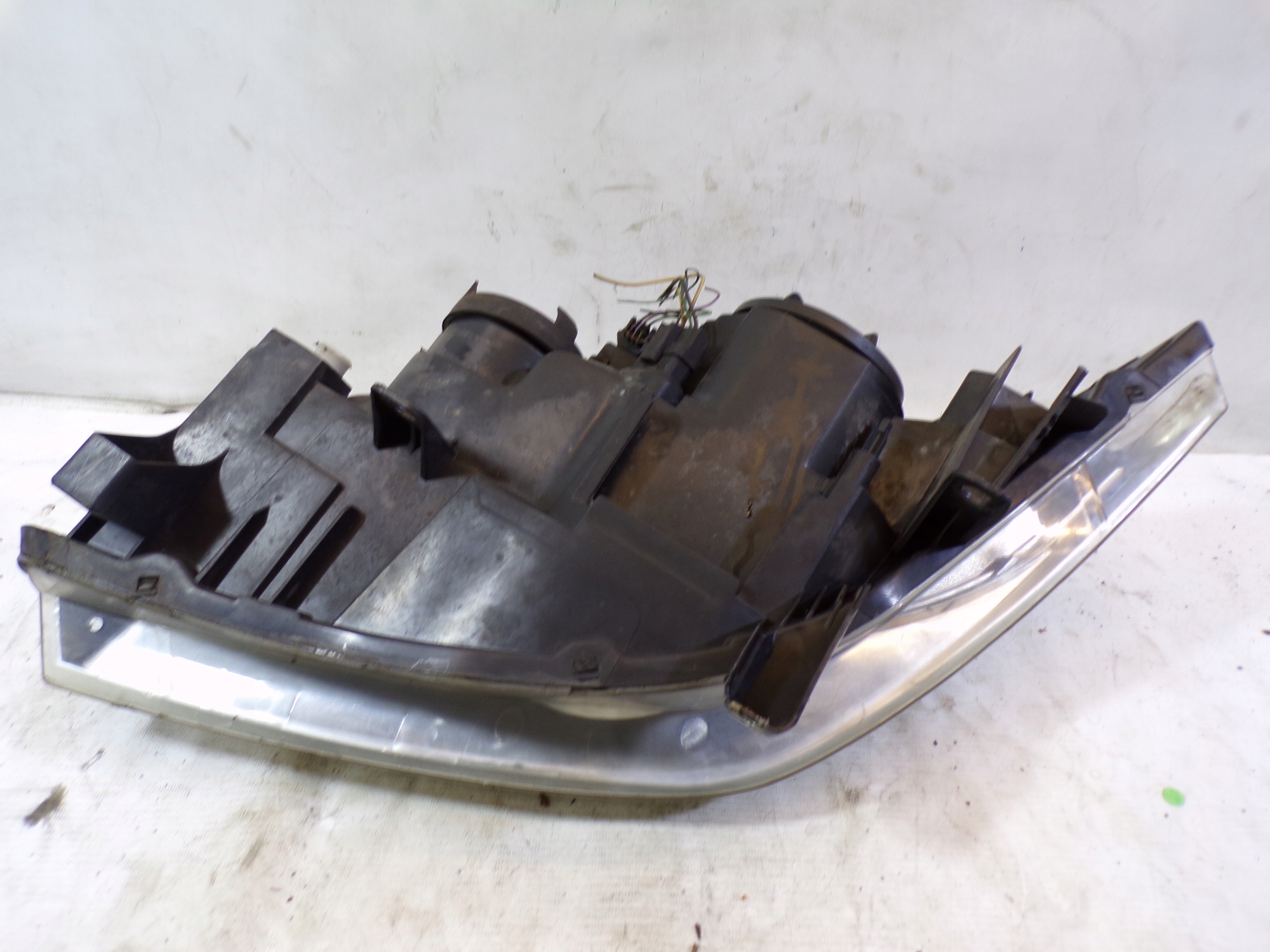light front front right RENAULT MEGANE 2 II LIFT (1)