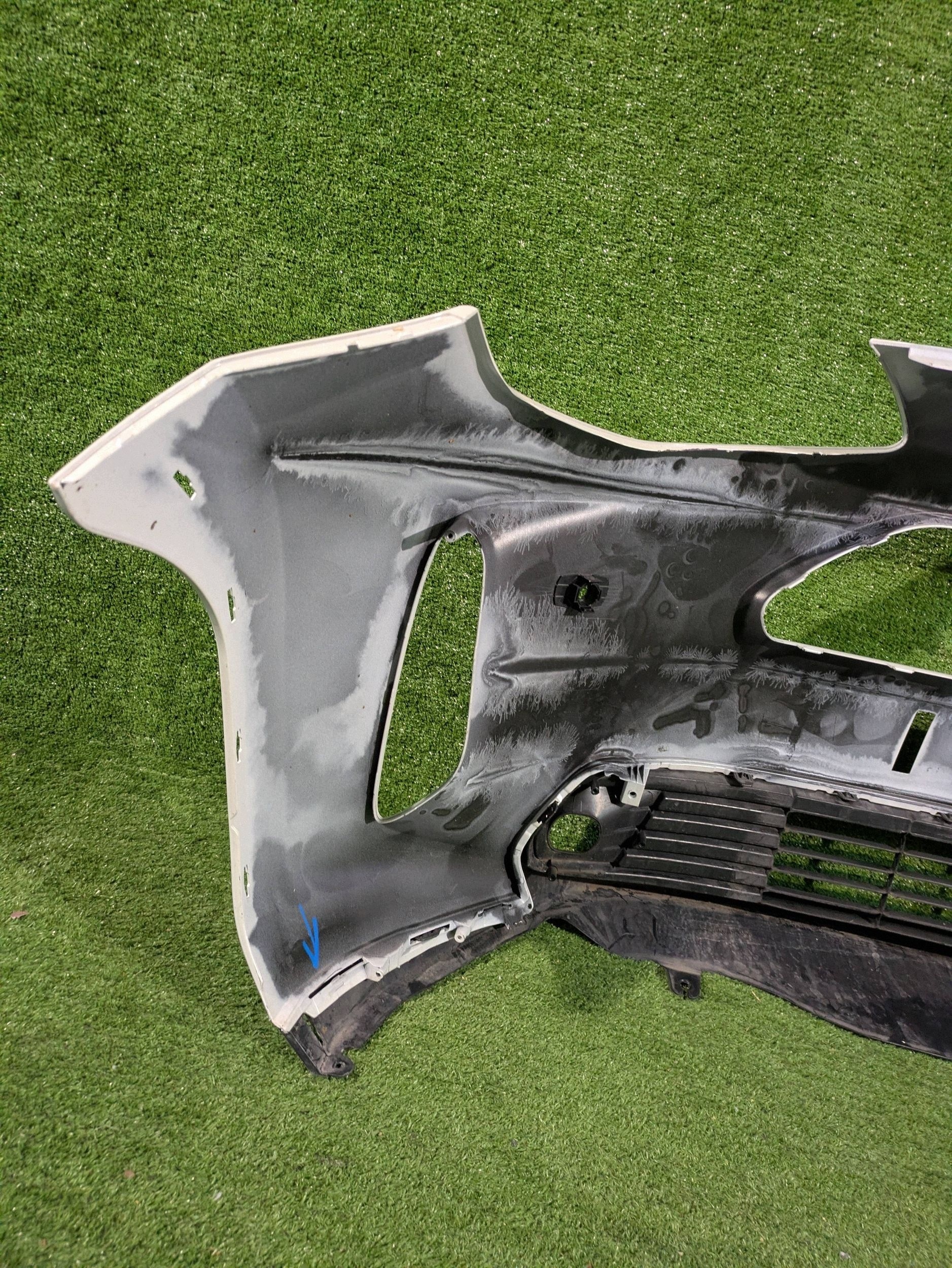 front bumper front TOYOTA YARIS CROSS 20- NR.Z9676