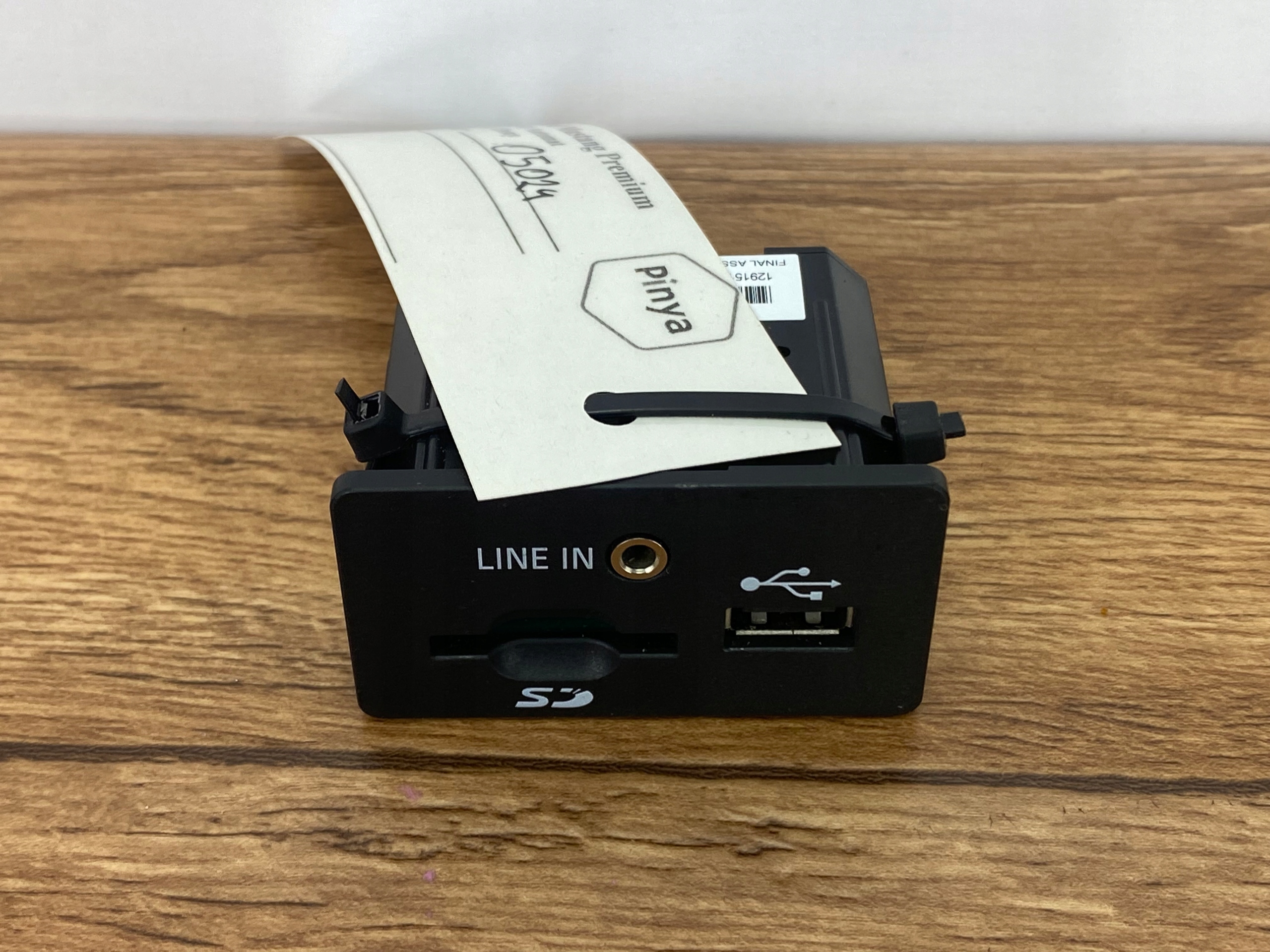 Adapter, Stecker USB Gniazdko AUX Ford Mustang VI 2015+ USA