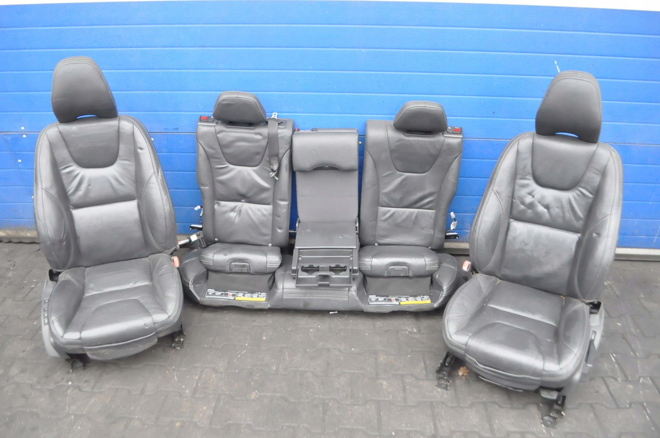 Volvo Fotelik w Fotele, kanapy samochodowe