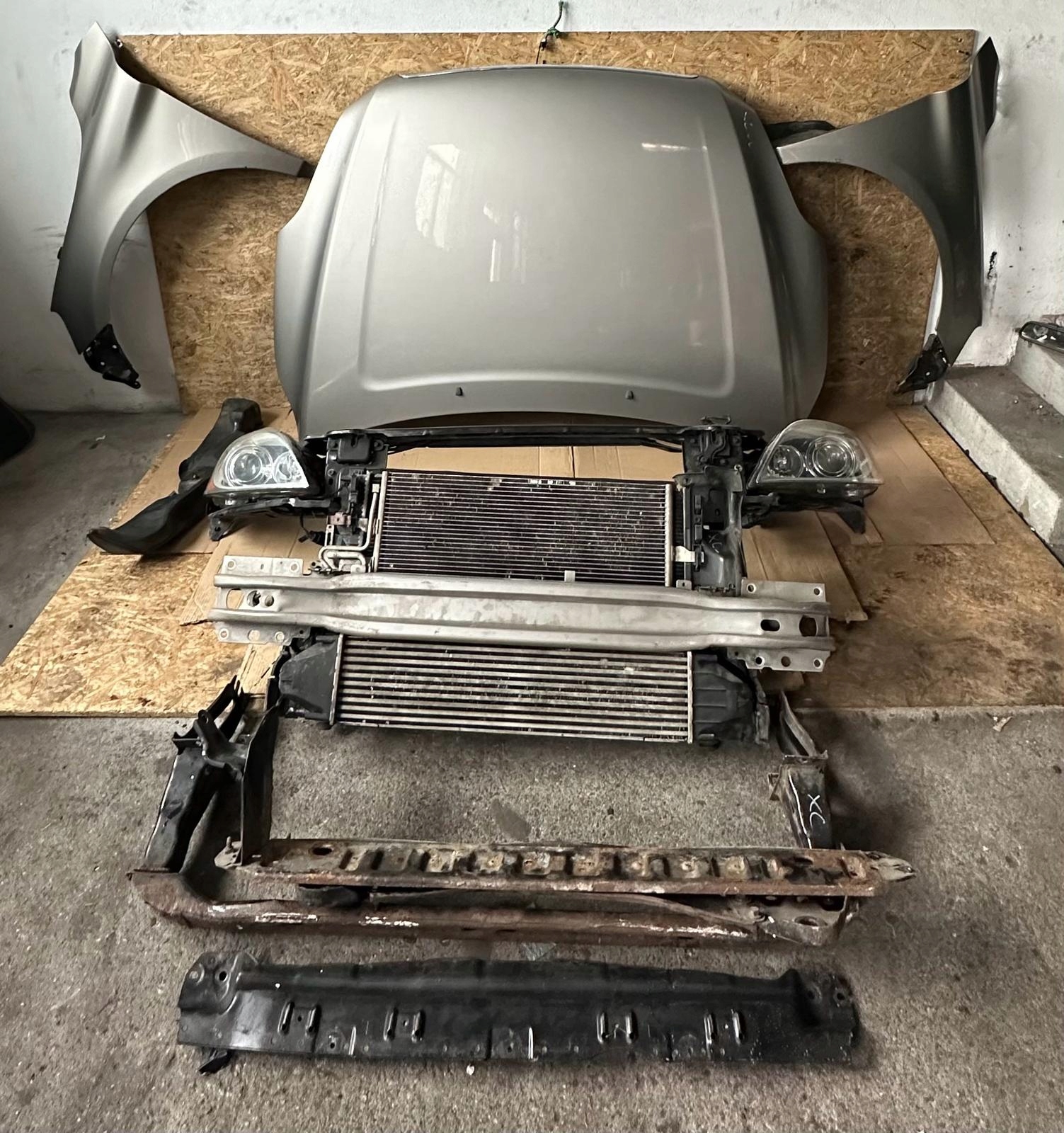 PRZÓD MASKA ZDERZAK LAMPY BŁOTNIKI VOLVO XC60 I