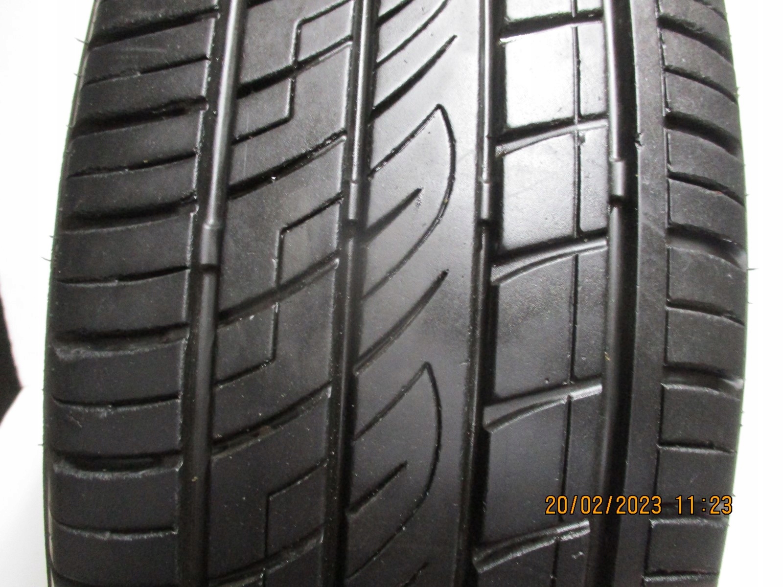 wheels discs tyres RENAULT KOLEOS II R18 6 4 mm