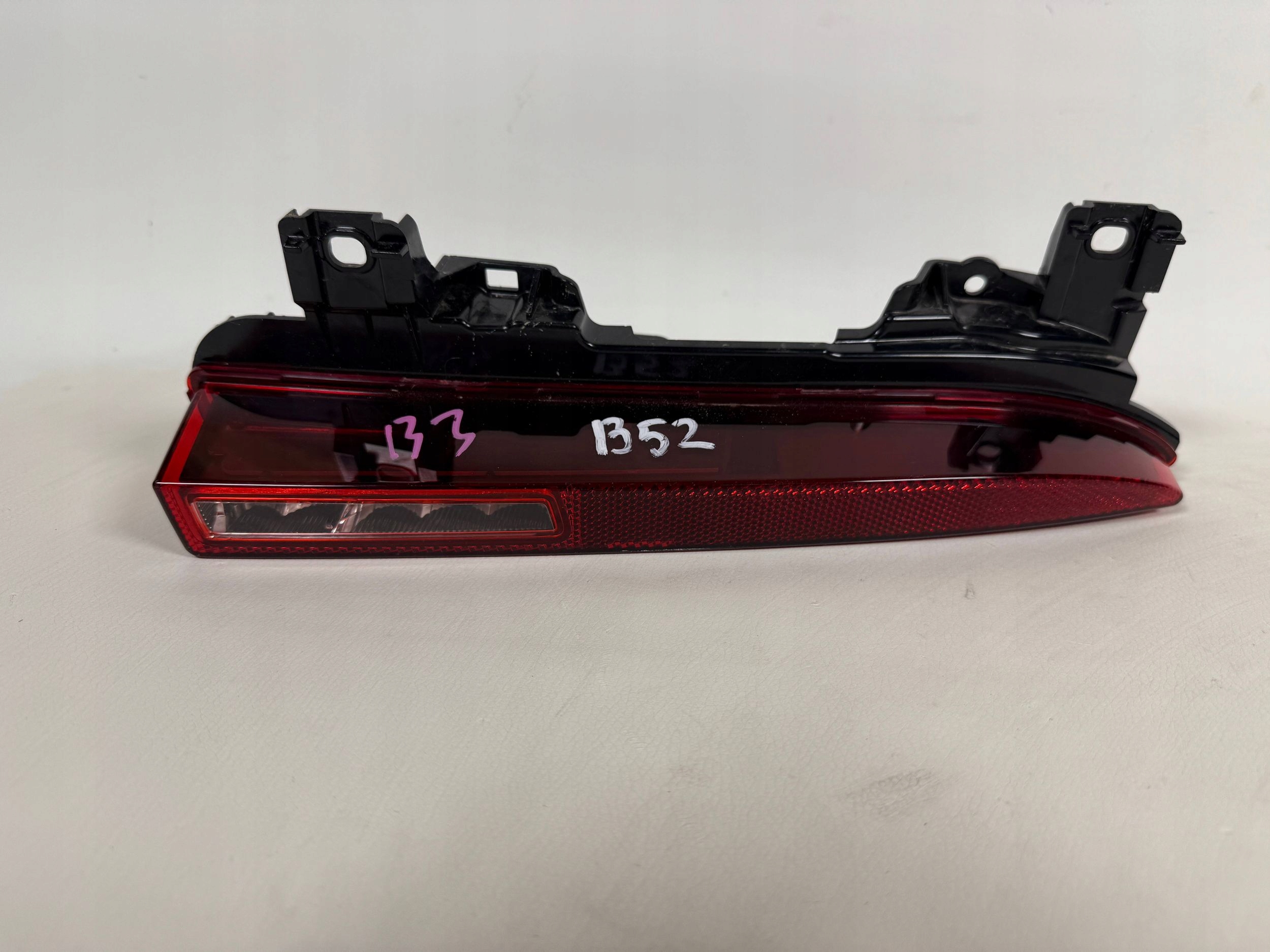 Porsche Macan 95B 22- Lift light reversing led right