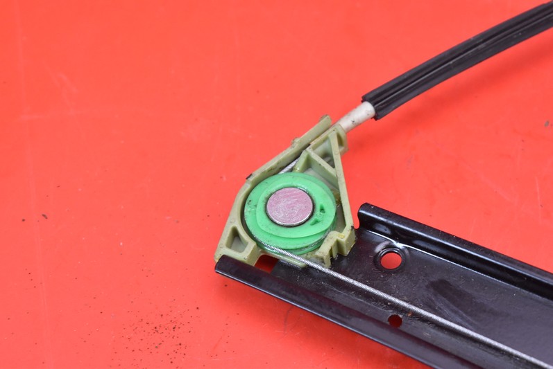 window regulator right front EU 8K0837462 AUDI A4 B8 07-11