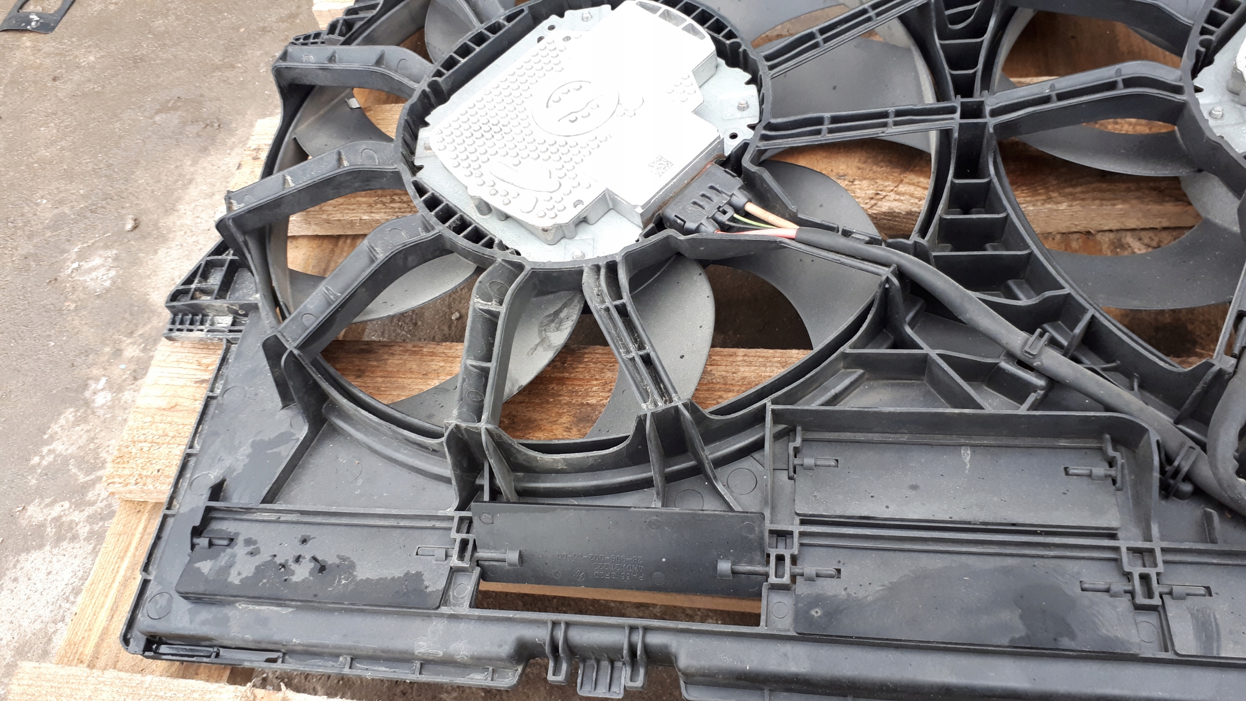 S4 B8 LIFT Ventilateurs Radiateur 3.0 TFSI S6 A6 C7