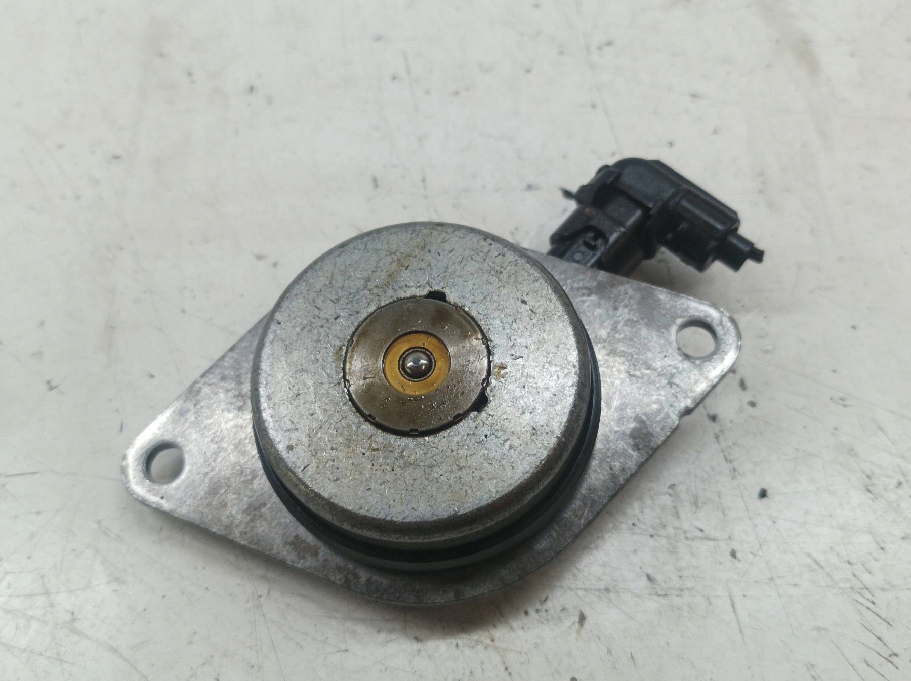 régulateur 55562223 1.4 16V Opel Corsa V (2014- ) E