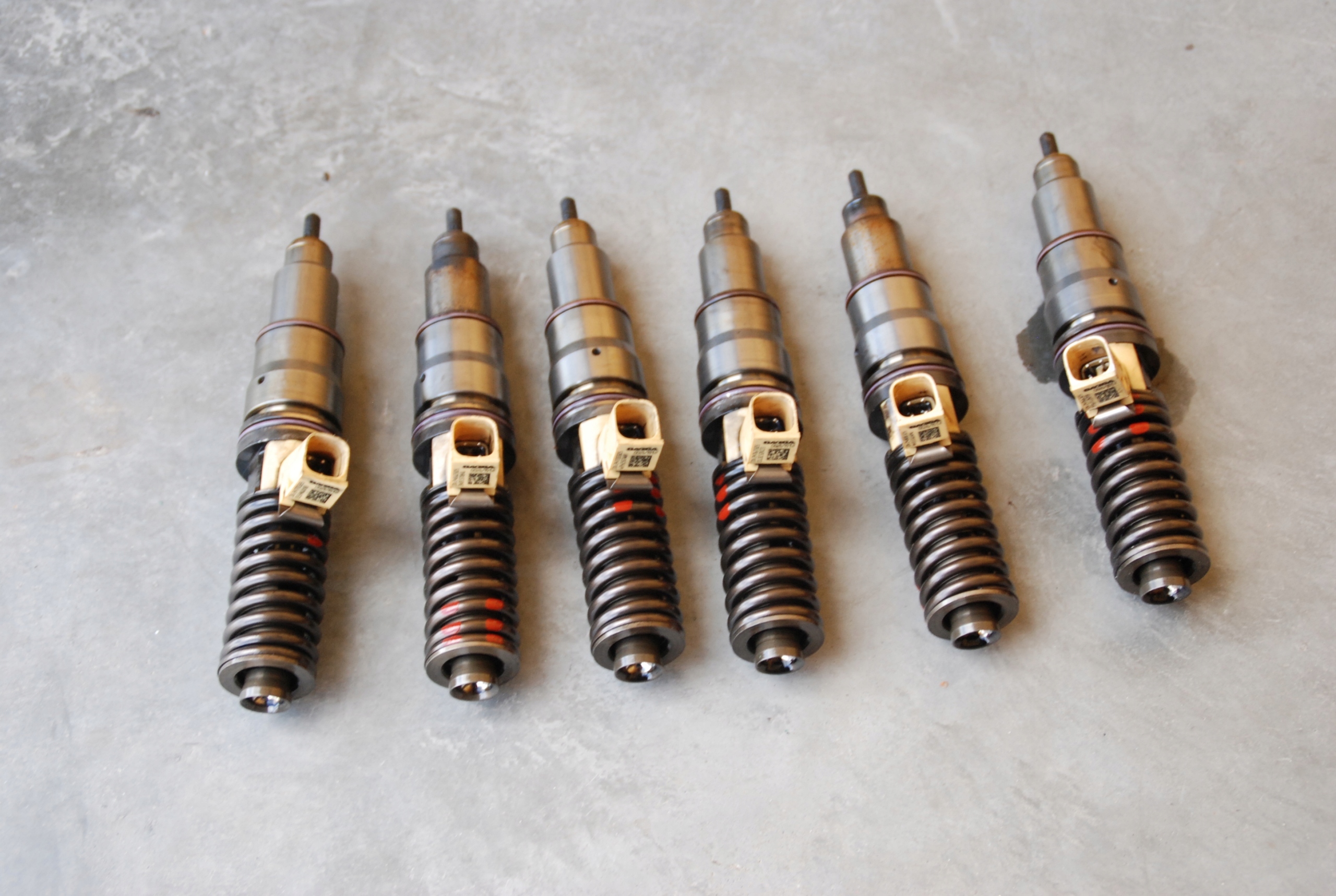 НАСОС-ФОРСУНКА VOLVO 21569200