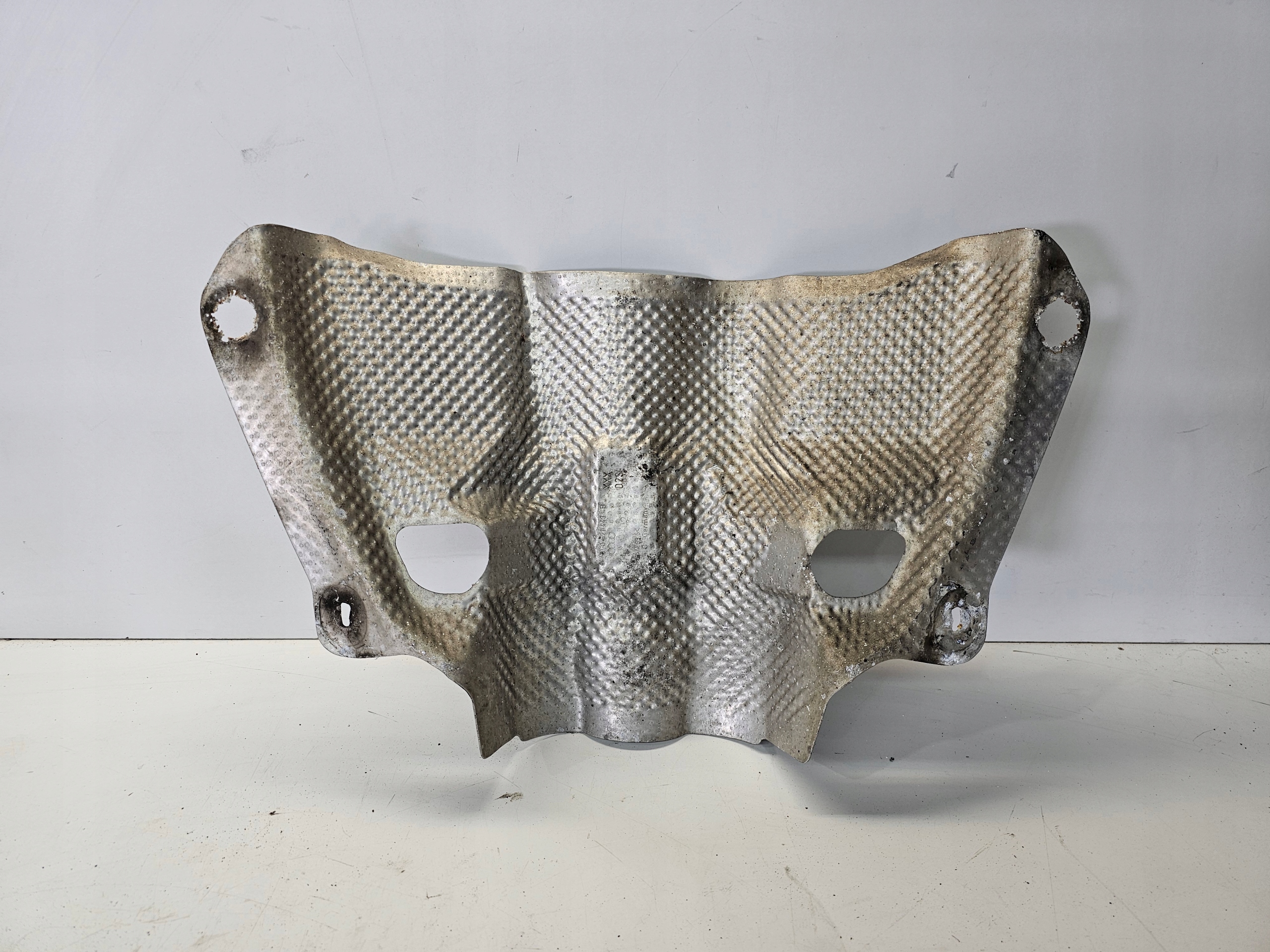 kryt TERMICZNA výfuku AUDI A4 A5 8K0521443B