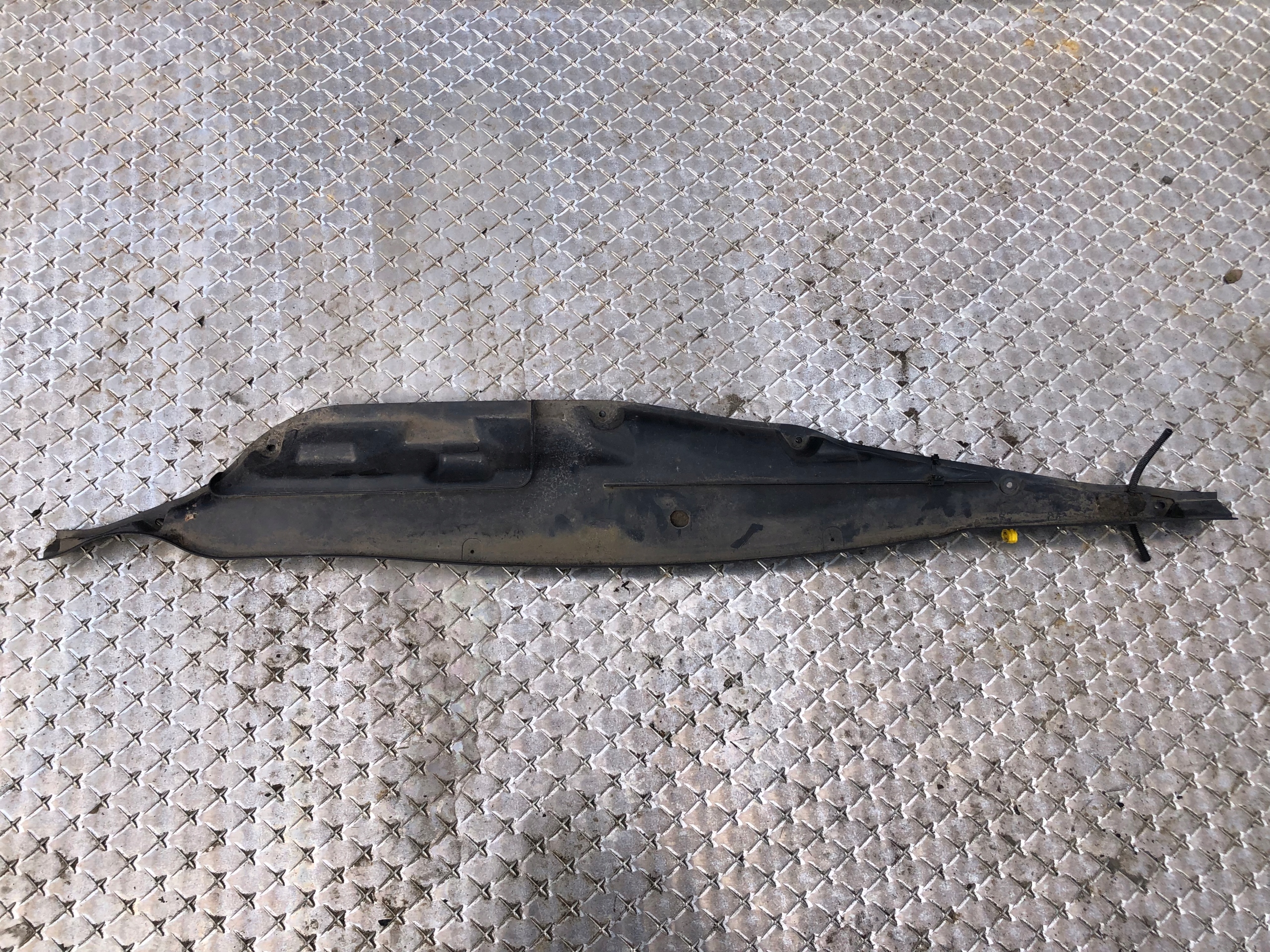 torpedo lower OPEL CORSA D 13280279