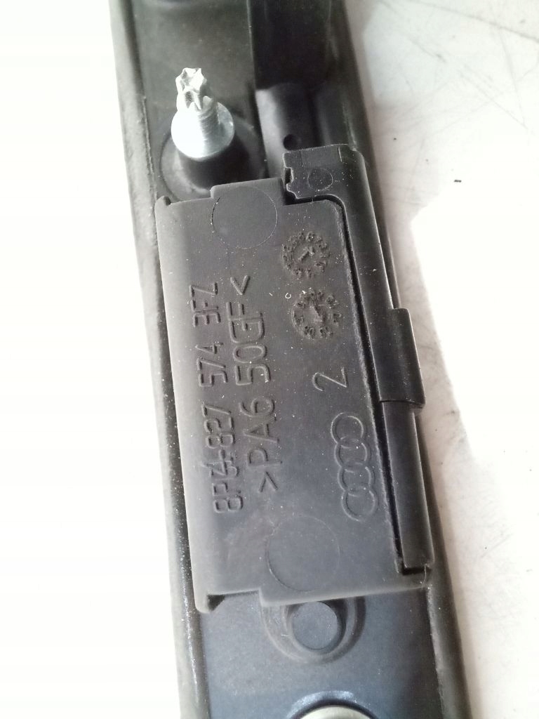 Audi A3 8P handle mikrostyk bonnet rear part 8P4827574