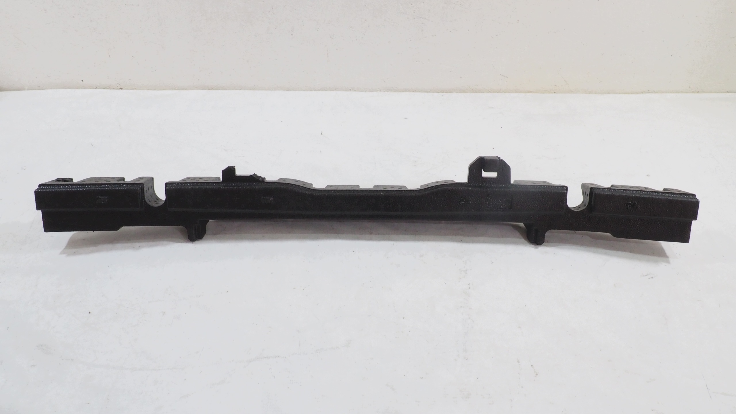 VW ID3 absorber nárazníku předek 10A807248B