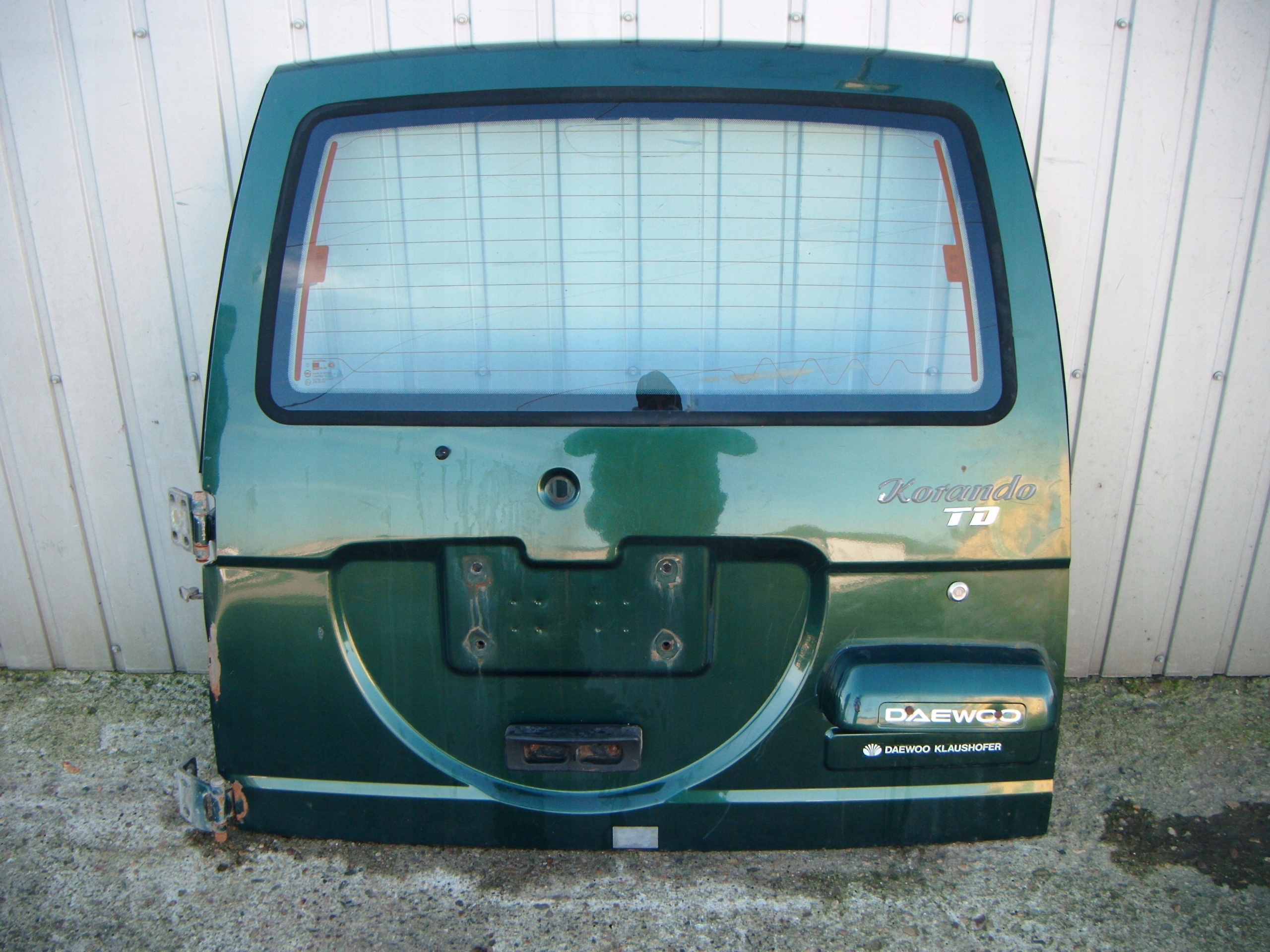 SSANGYONG KORANDO II 2 96- KLAPA TYLNA Z SZYBA