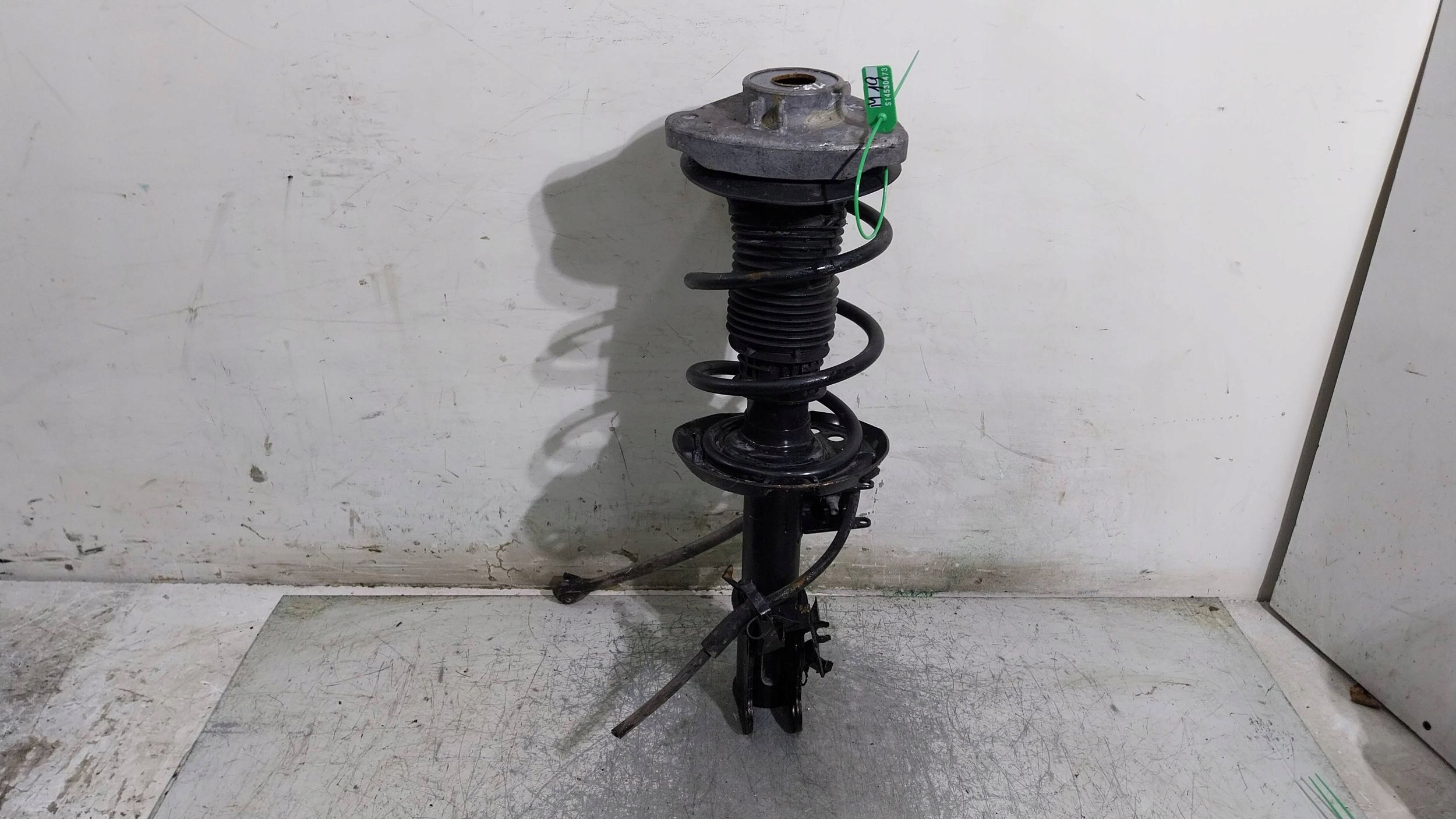 shock absorber right front A2463208813 MERCEDES W176 W246