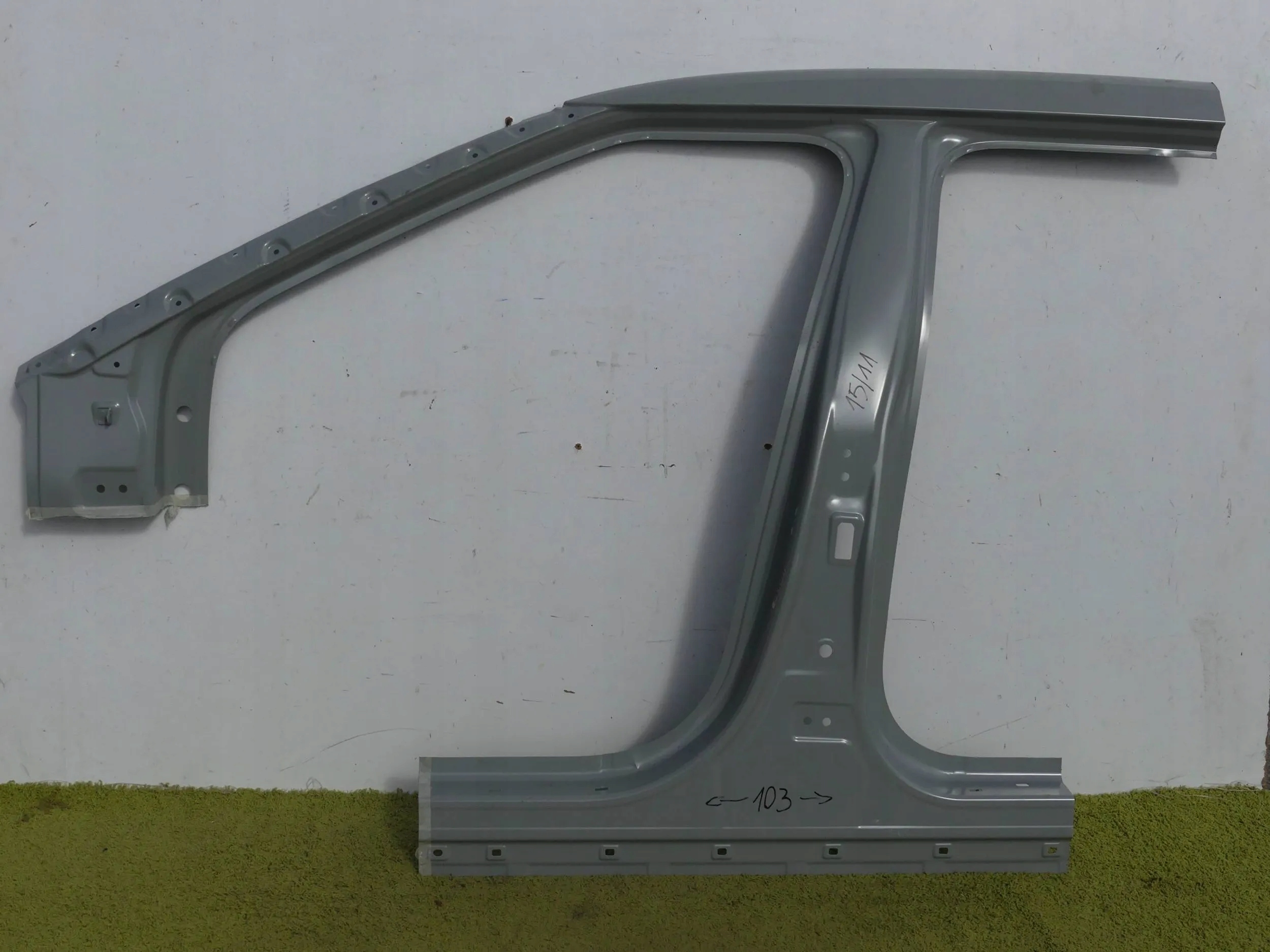 OSI1393 - Левый порог Hyundai EV6 20-стойка крыша