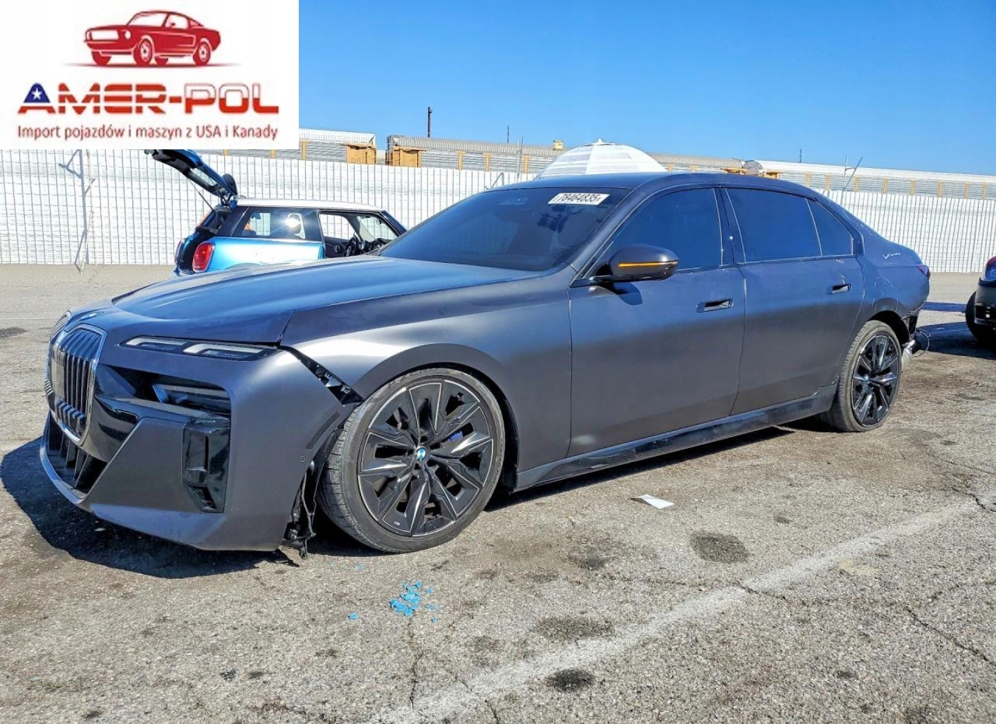 BMW Seria 7 760xi 2023 4.4 Benzyna 536KM