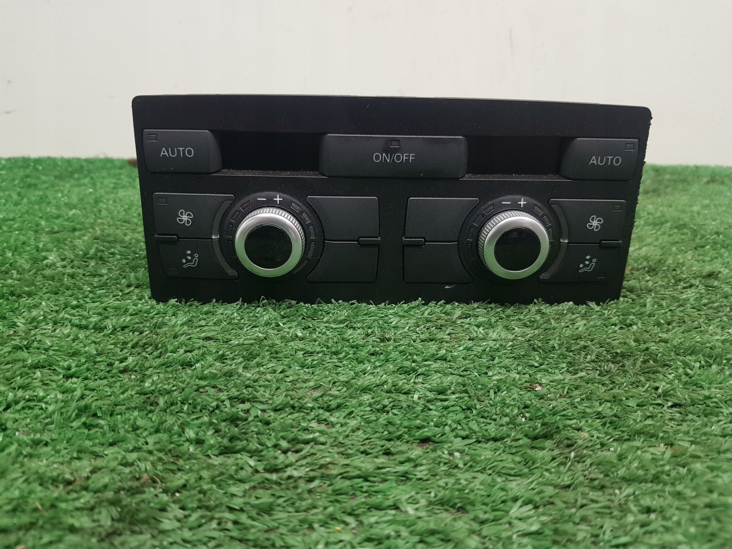 control panel air conditioning devices AUDI Q7 4L0919158AA